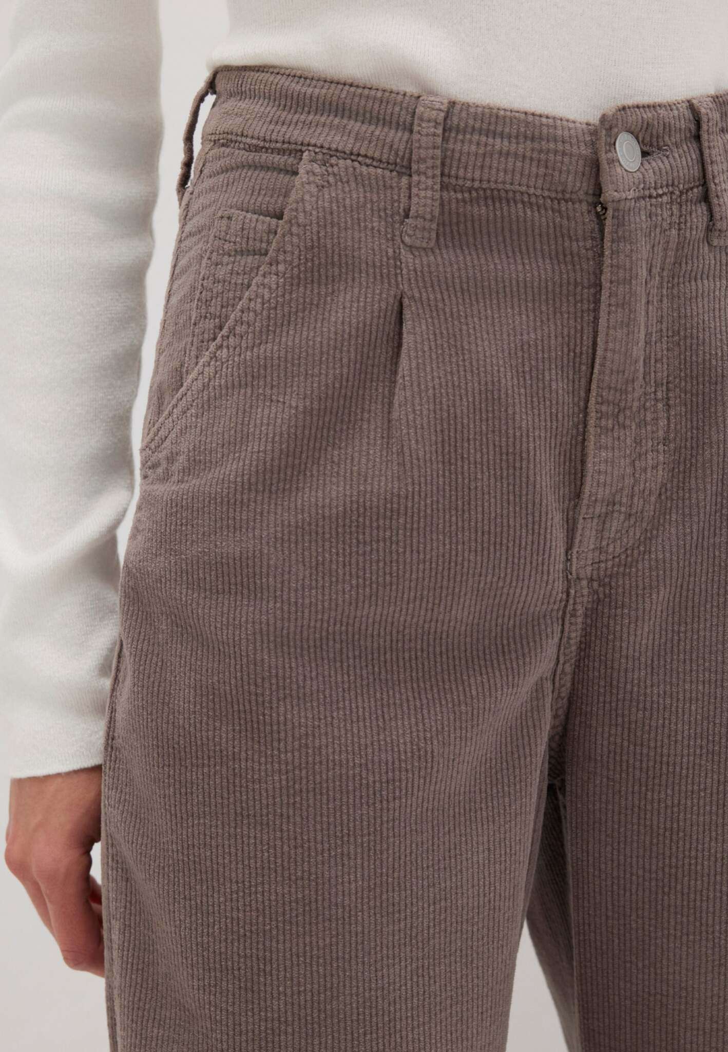 Laura en Charcoal Gray Cordon Pantalon Mavi