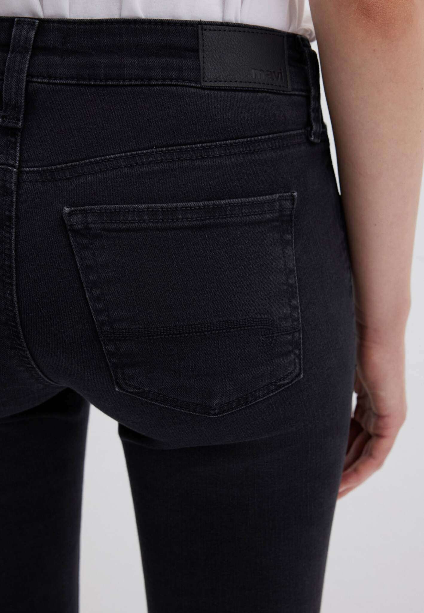 Adriana en smoke brushed stretch jeans Mavi