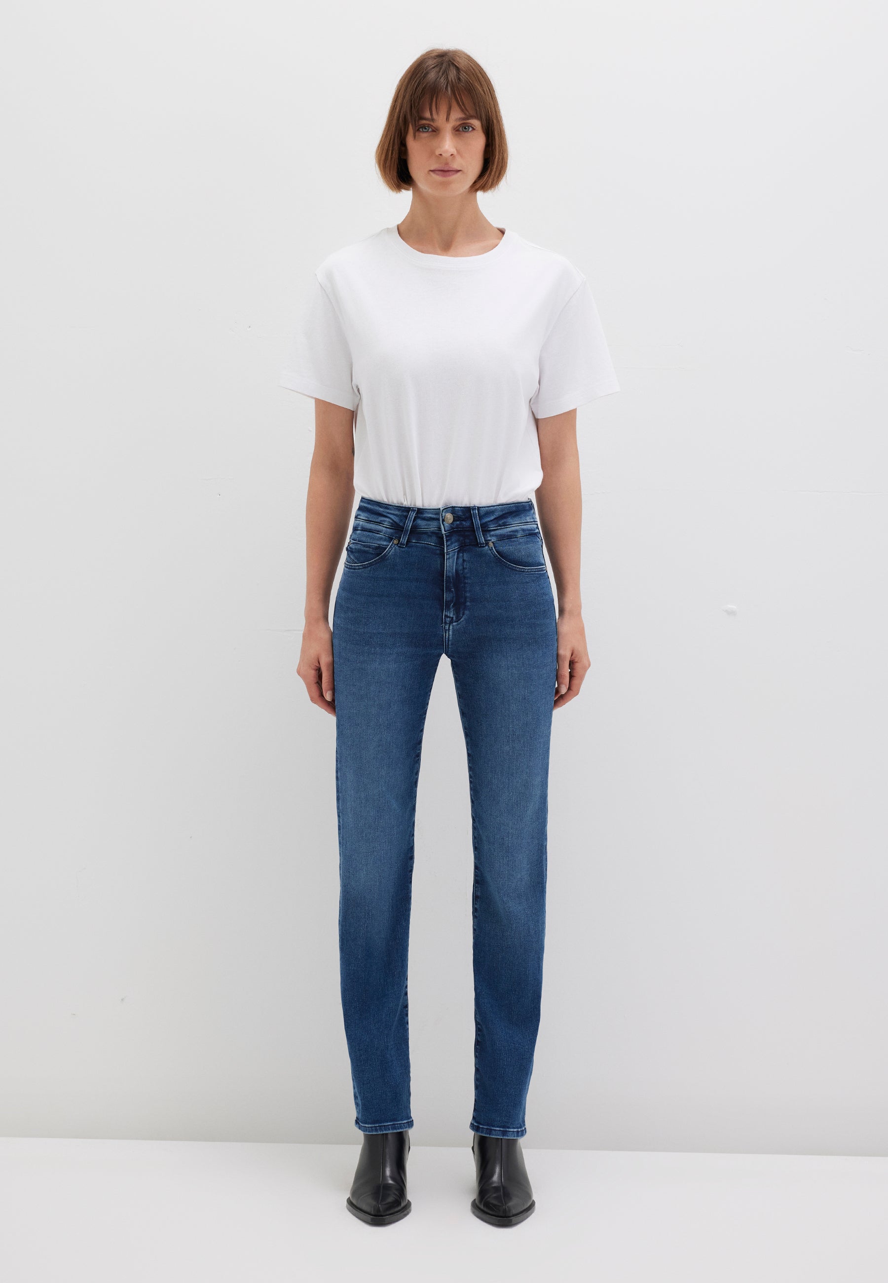 Kendra en jean Indigo Blue Sateen Str Mavi