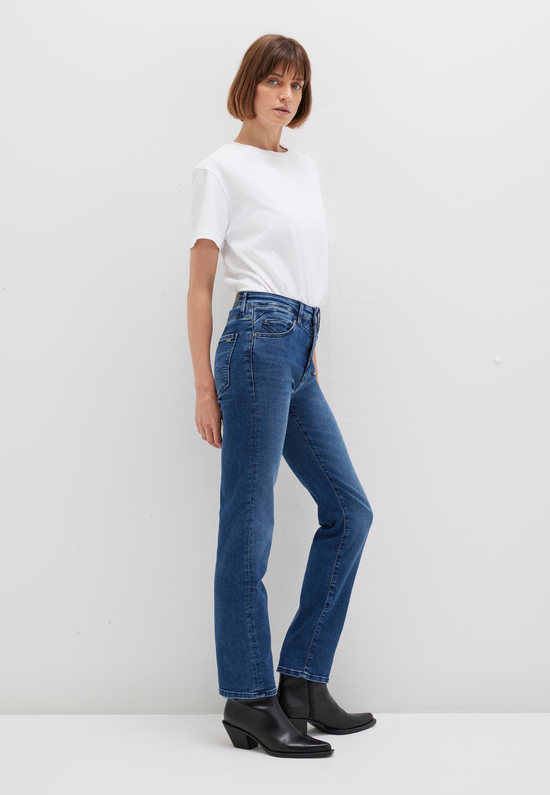 Kendra en jean Indigo Blue Sateen Str Mavi