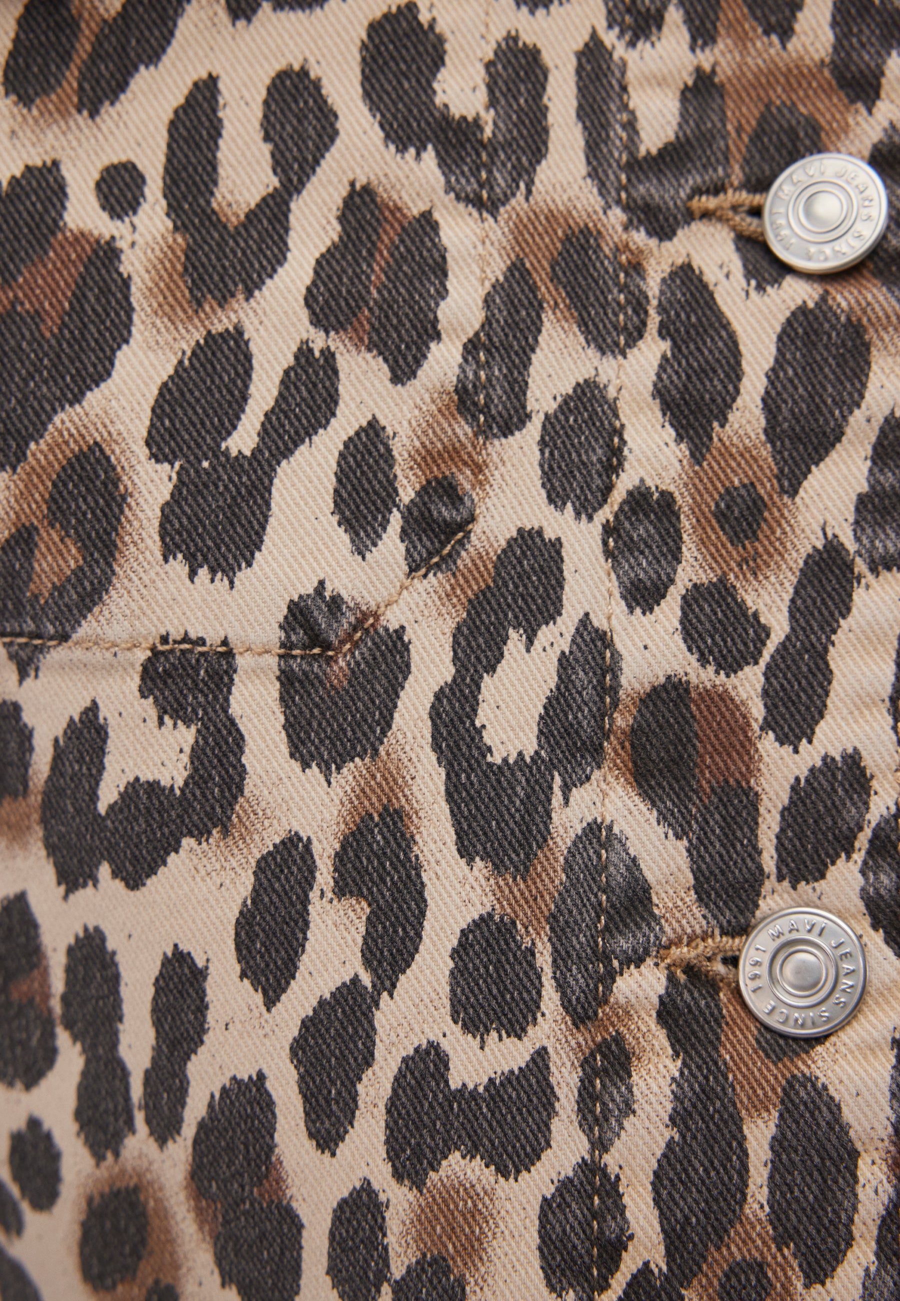 Maren dans Leopard Denim Vestes Mavi