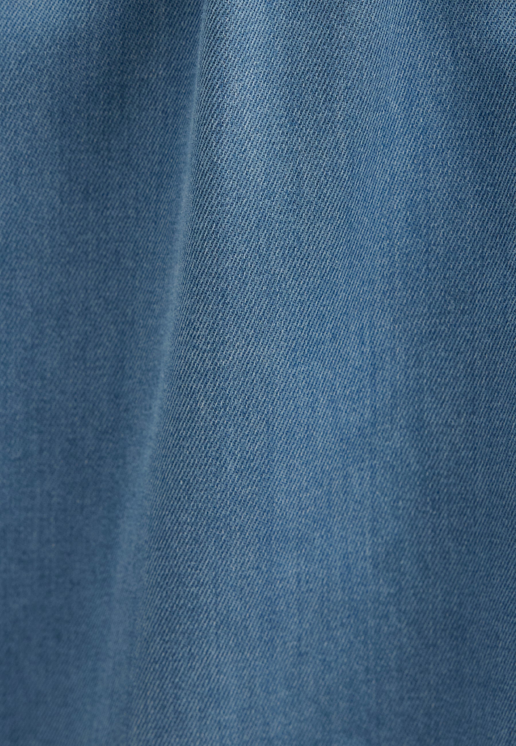 Barbara en denim bleu clair