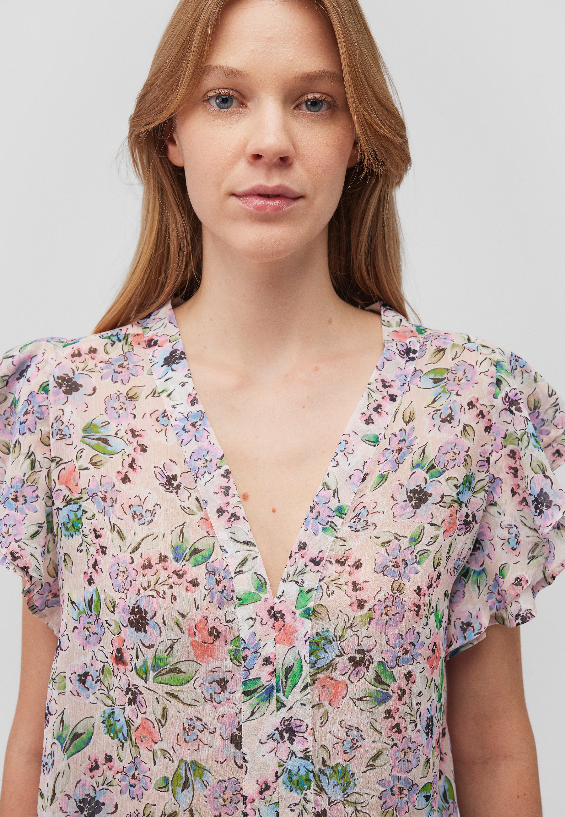 Short Sleeve Blouse in Watercolor Print Chemises Mavi   