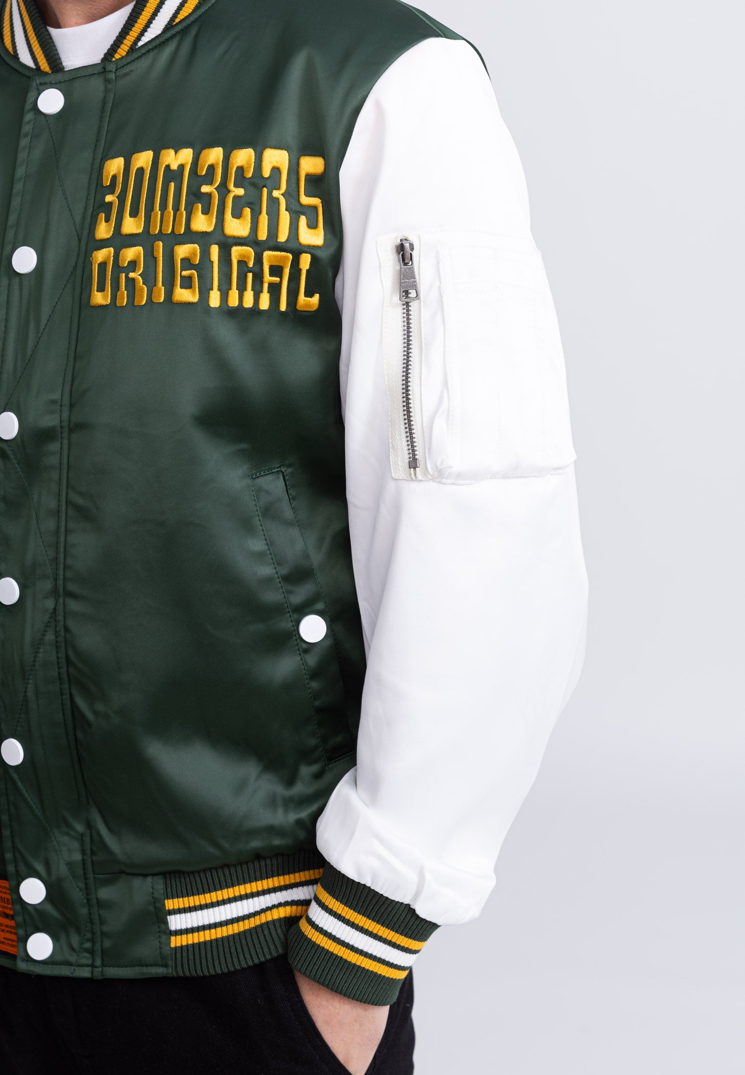 March M Bombers in Green/White Vestes Bombers Original   