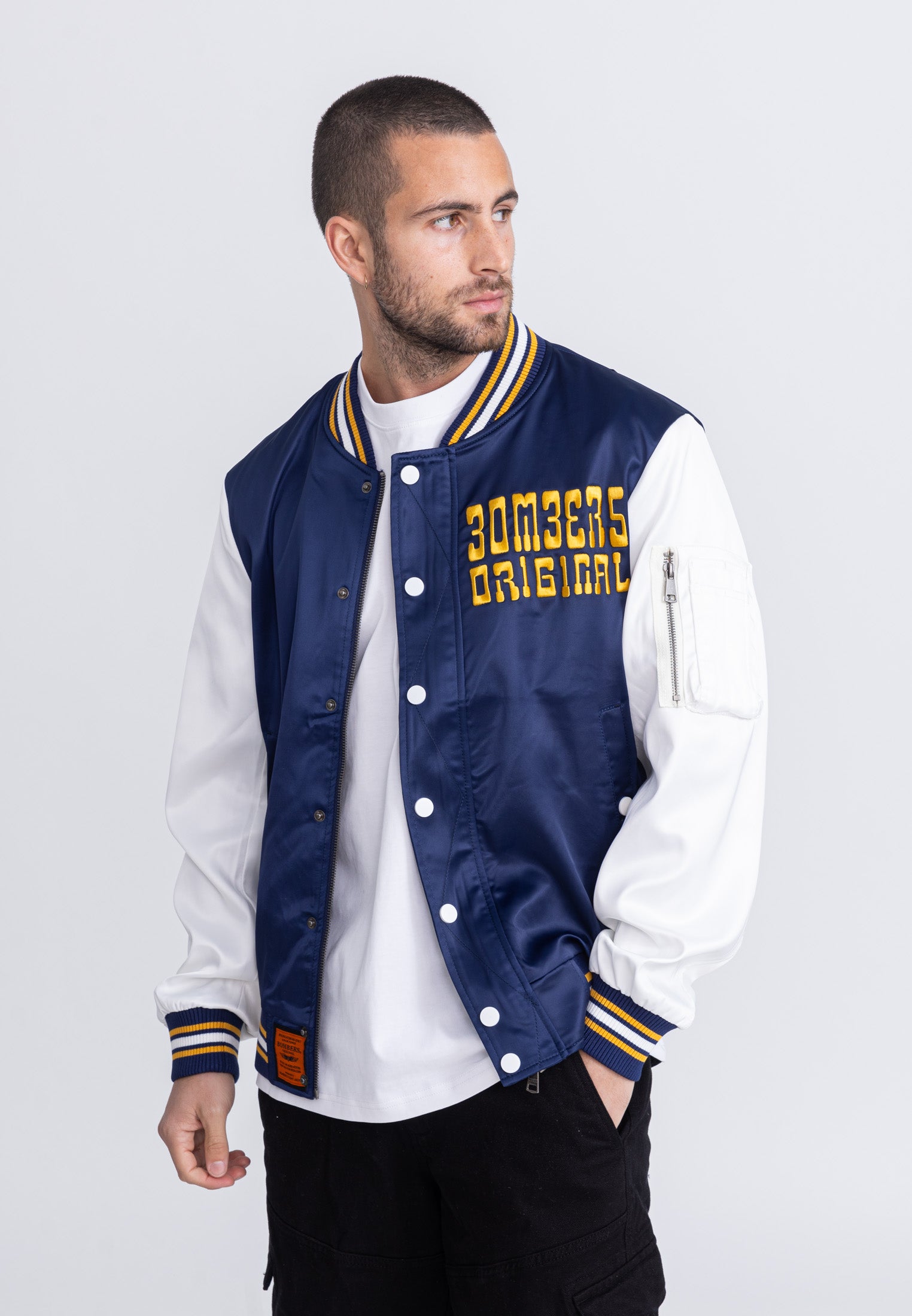 March M Bomber in Navy/White Vestes Bombers Original   