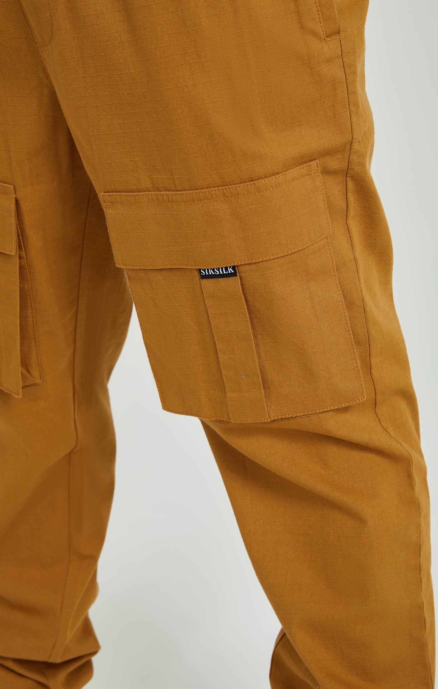 Ripstop Cargo Pants in Tan Pantalons SikSilk   