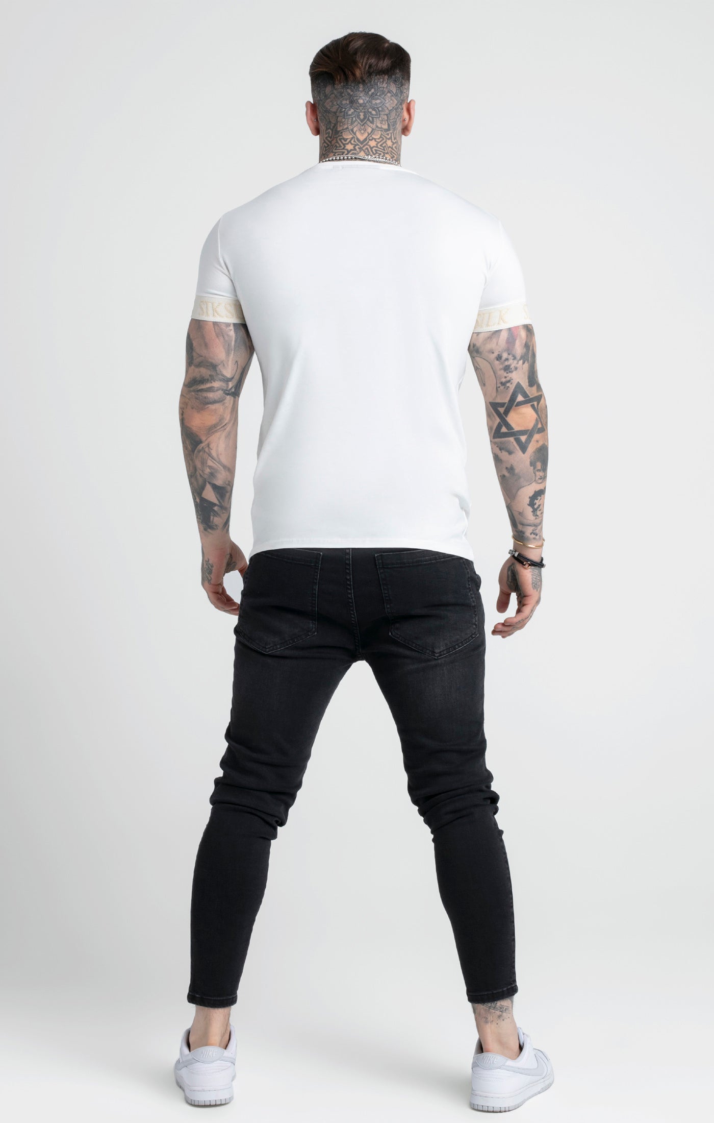 T-shirt Elastic Cuff en écru T-shirts SikSilk   