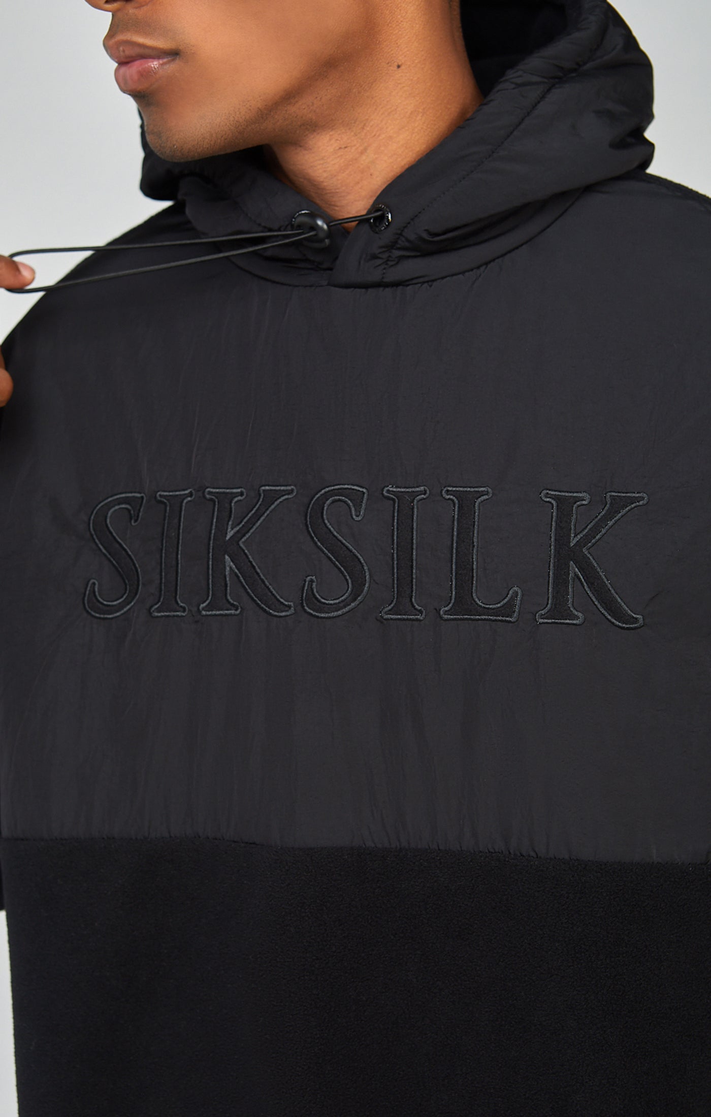 Polar Fleece Cut & Sew Overhead Hoodie in Black Sweat à capuche SikSilk   