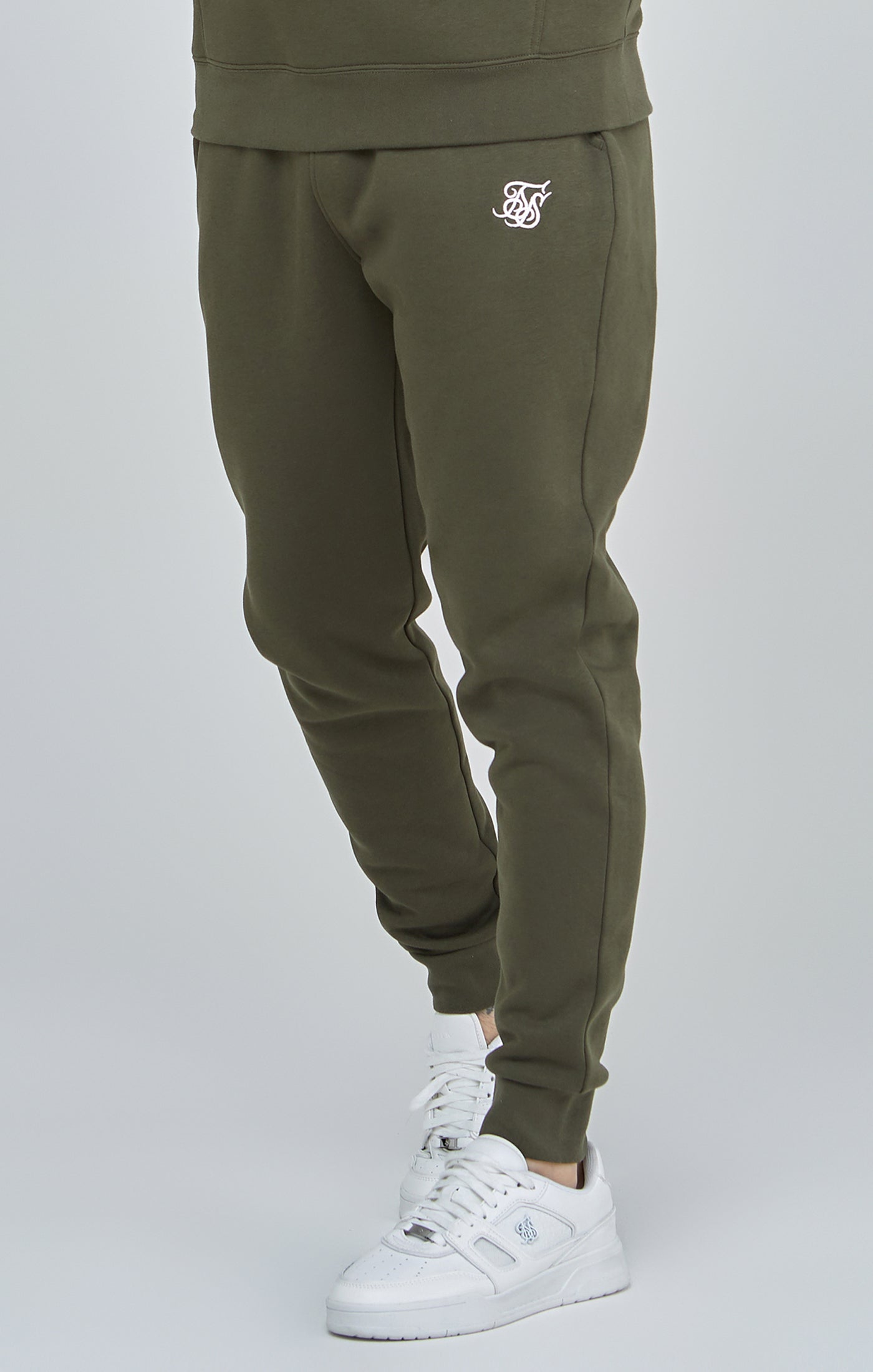 Essential Cuffed Jogger en Kaki Pantalon SikSilk   