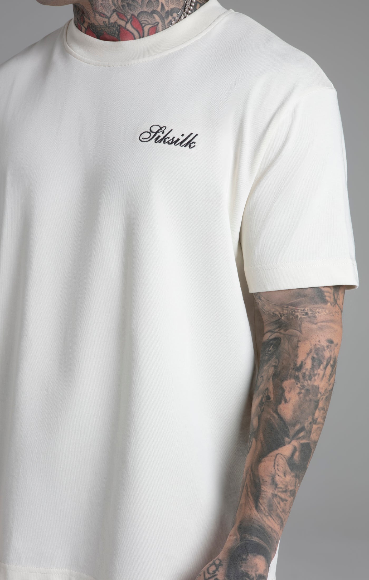 T-shirt graphique écru T-shirts SikSilk   