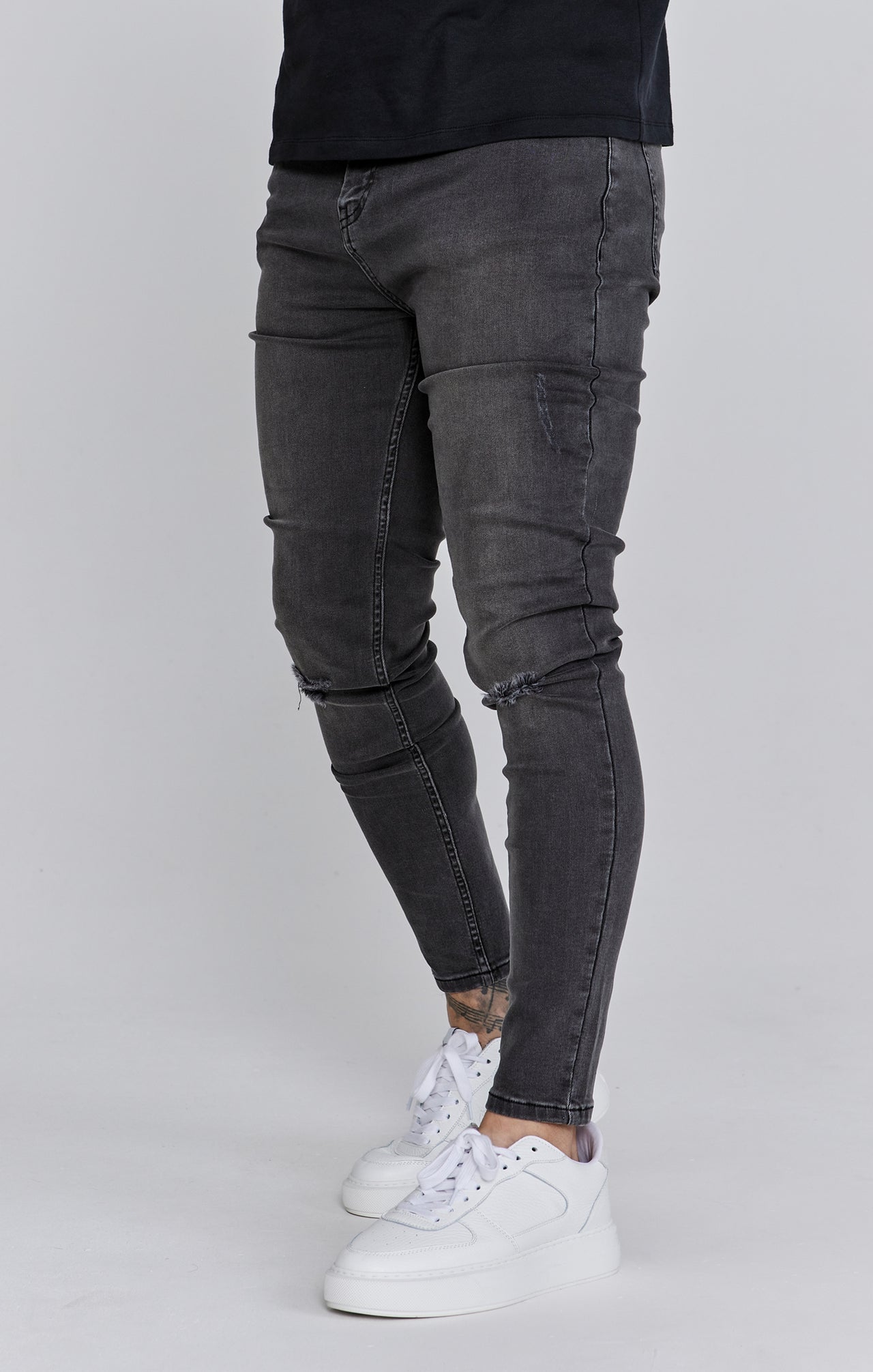 Jeans Distressed Skinny en Grey Jeans SikSilk   