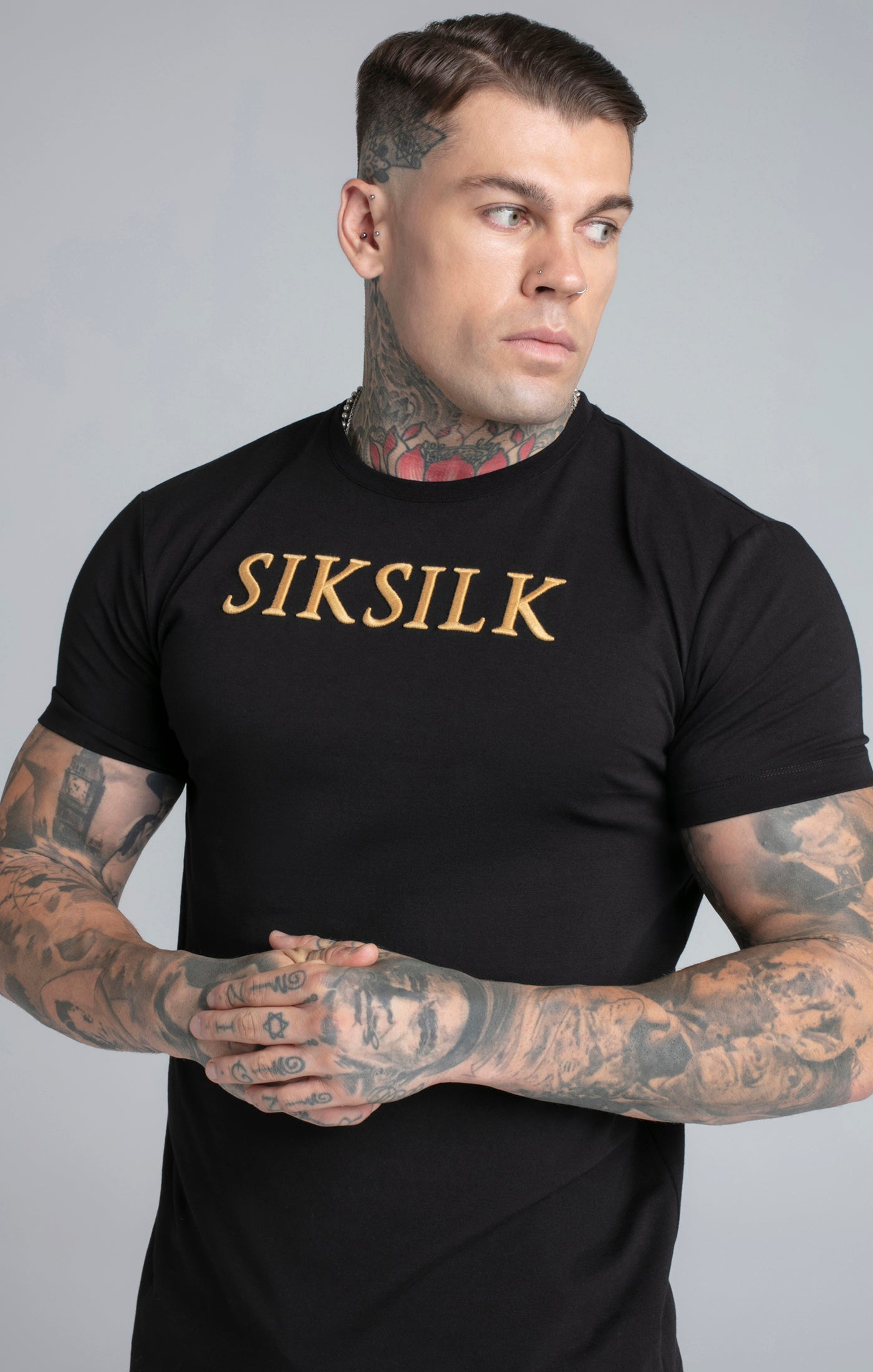 T-shirt Muscle Fit en noir T-shirts SikSilk   