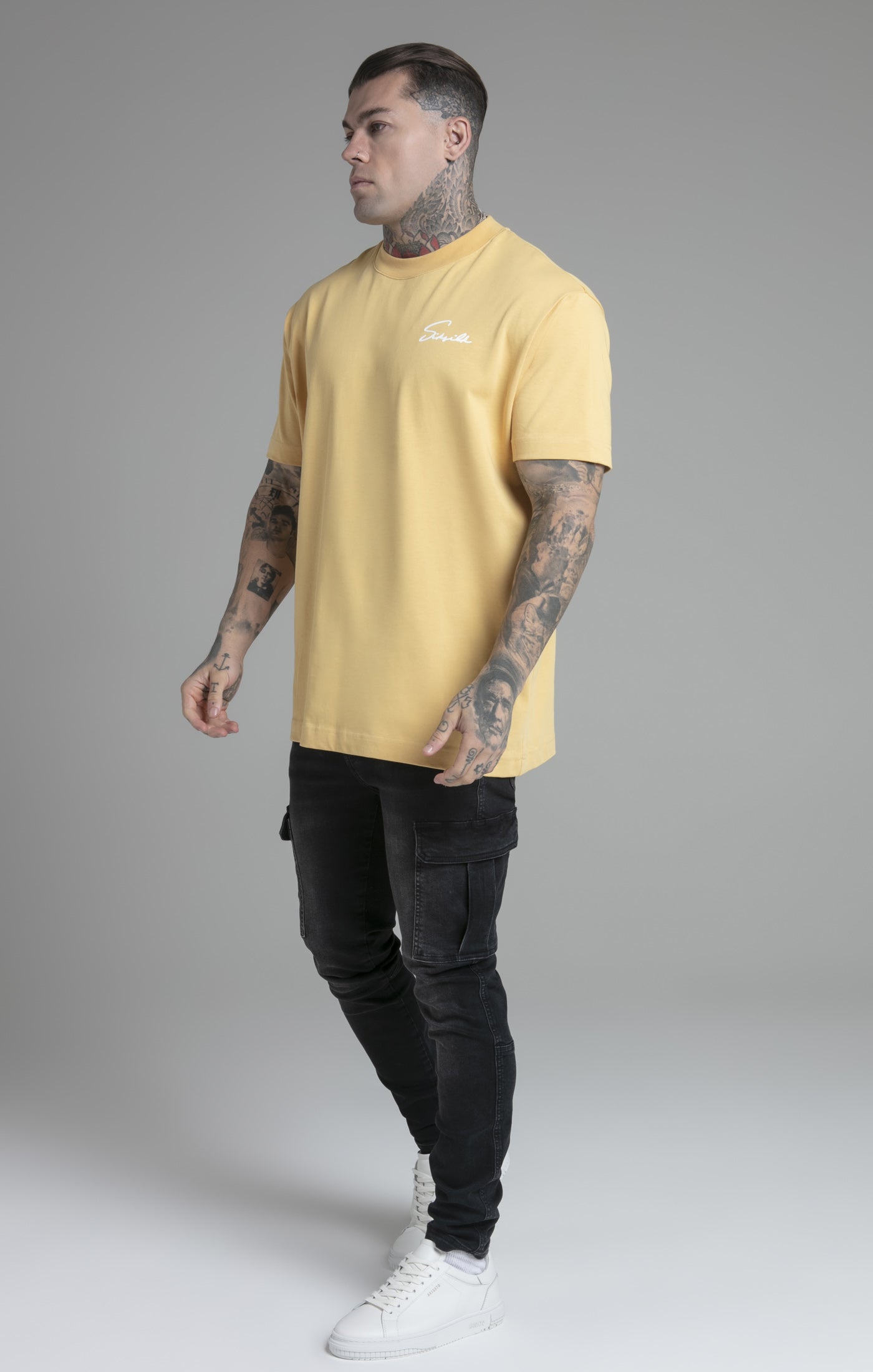 T-shirt Script en Yellow T-shirts SikSilk   