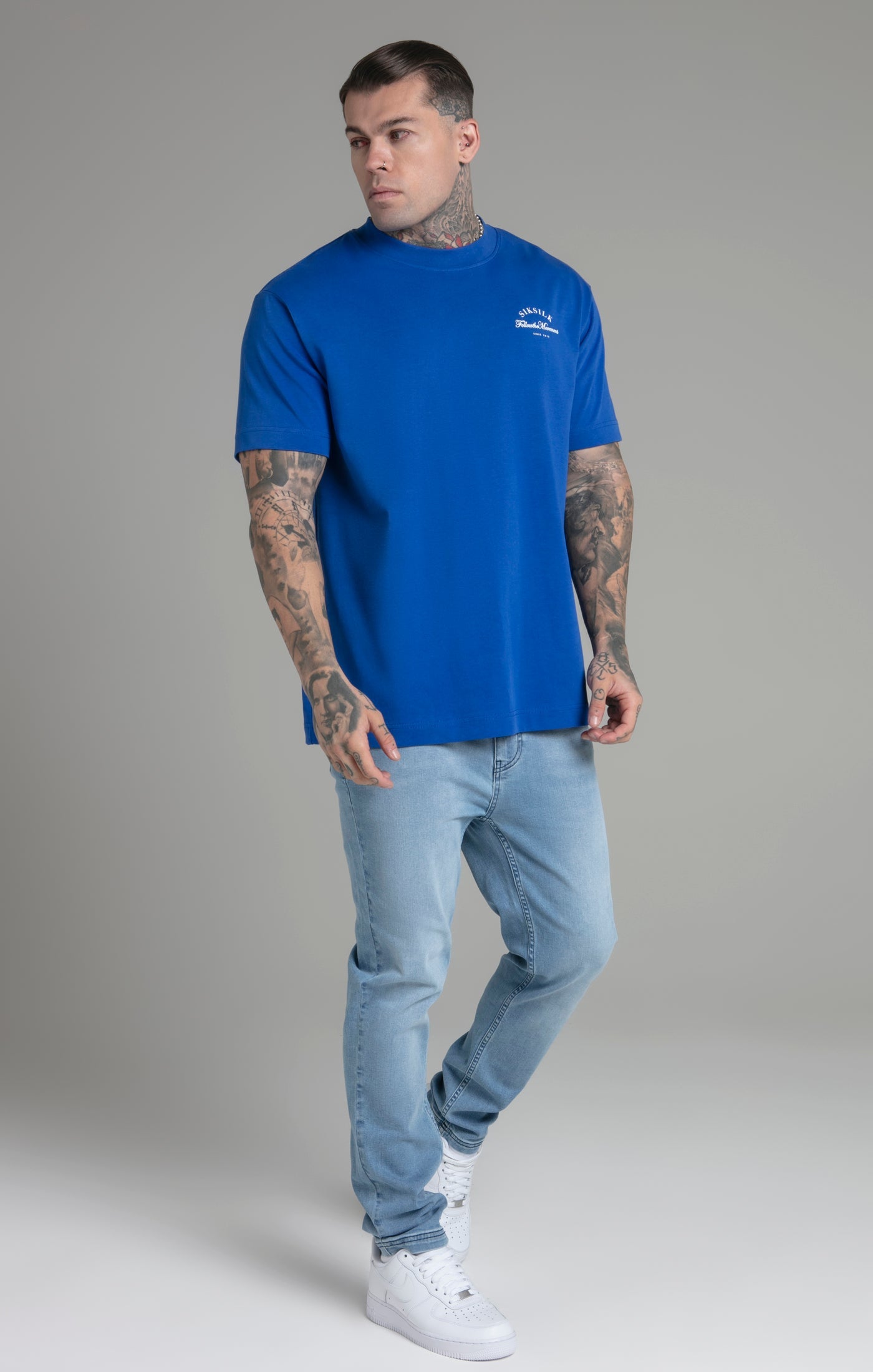 Graphic T-Shirt in Blue T-shirts SikSilk   