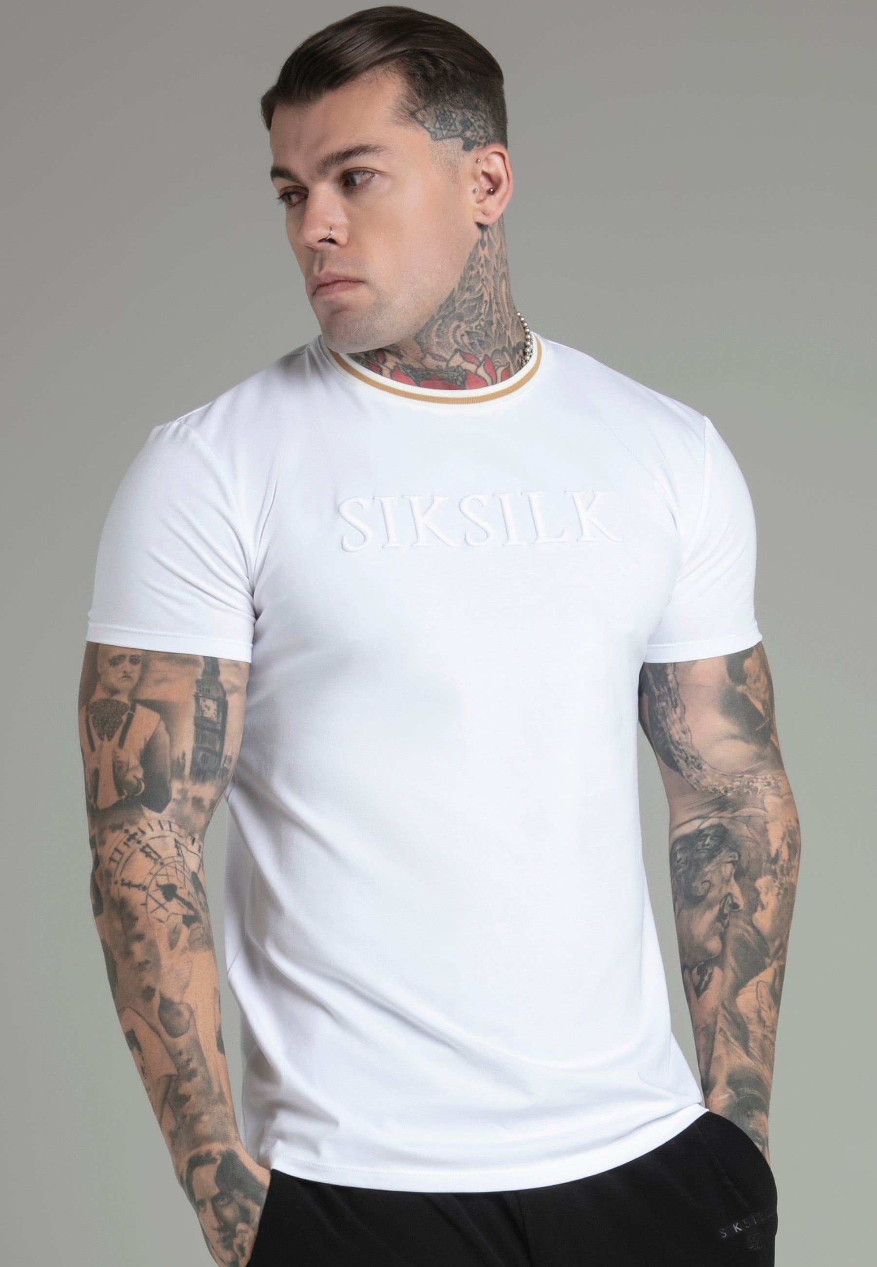 Logo T-Shirt in White T-shirts SikSilk   