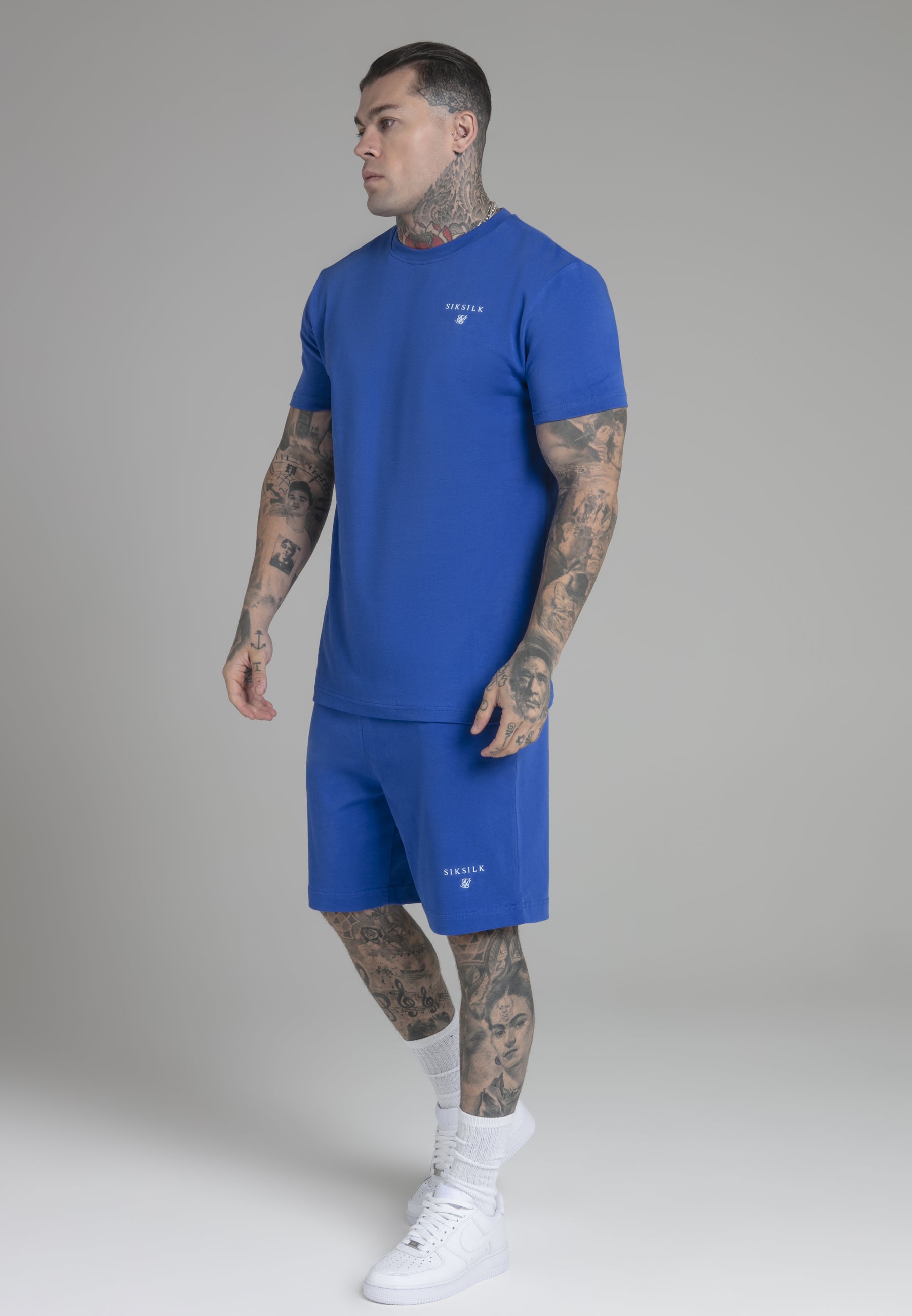 Ensemble t-shirt et short en bleu Sets SikSilk   