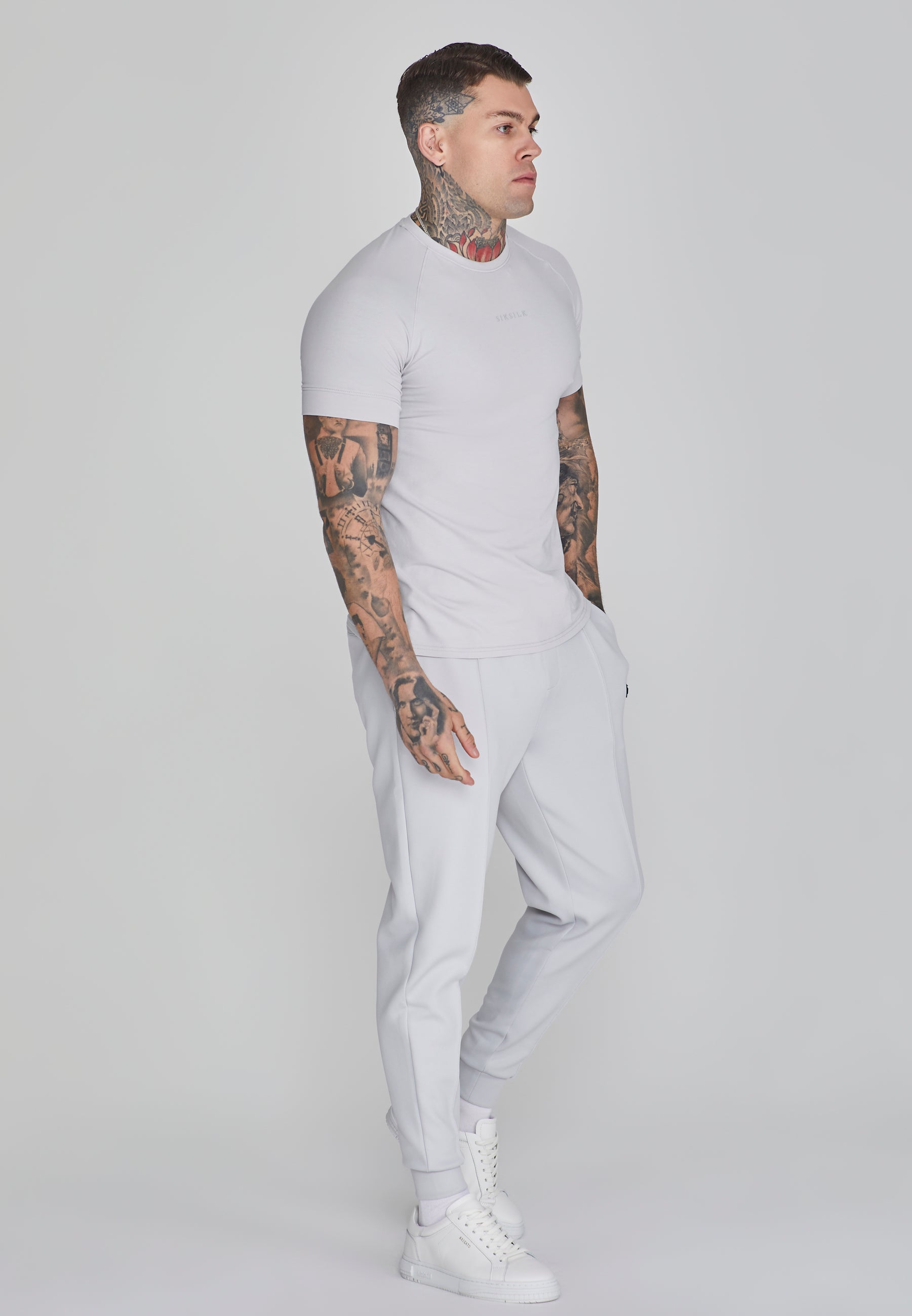 T-shirt Smart en gris clair T-shirts SikSilk   