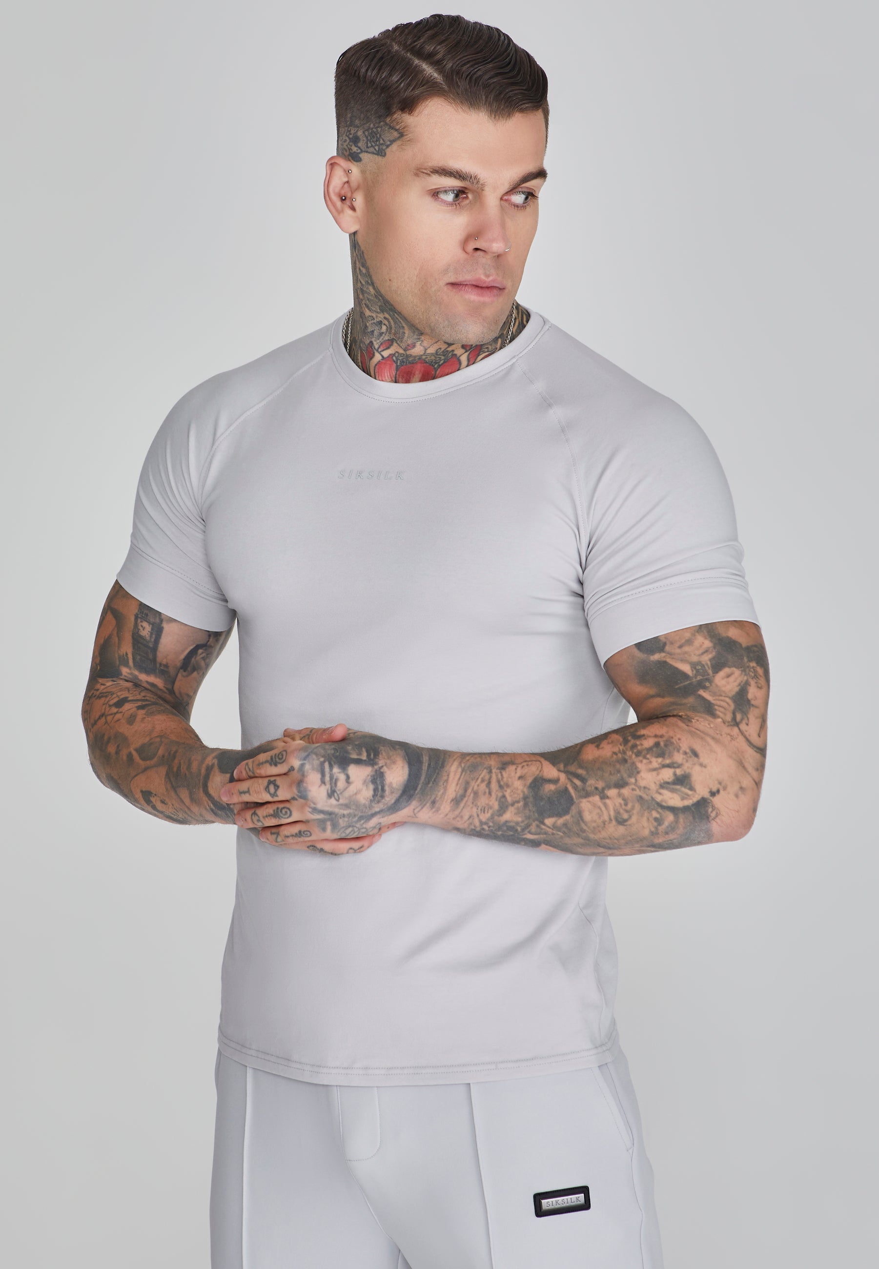 T-shirt Smart en gris clair T-shirts SikSilk   