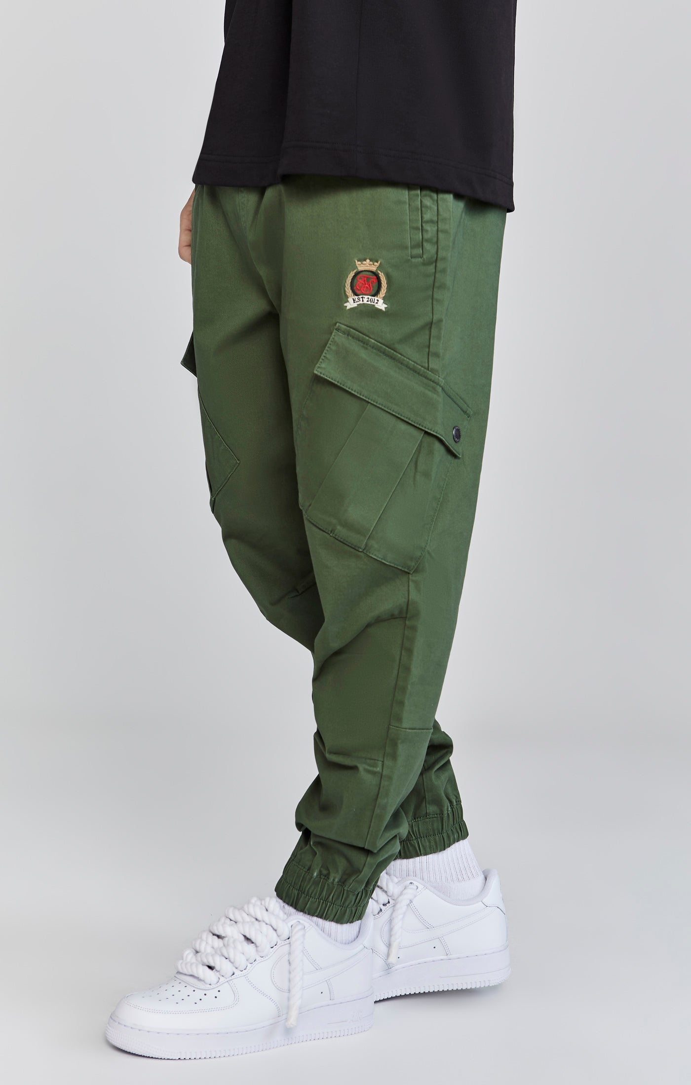 Cargo Pants in Green Kaki Pantalons SikSilk   