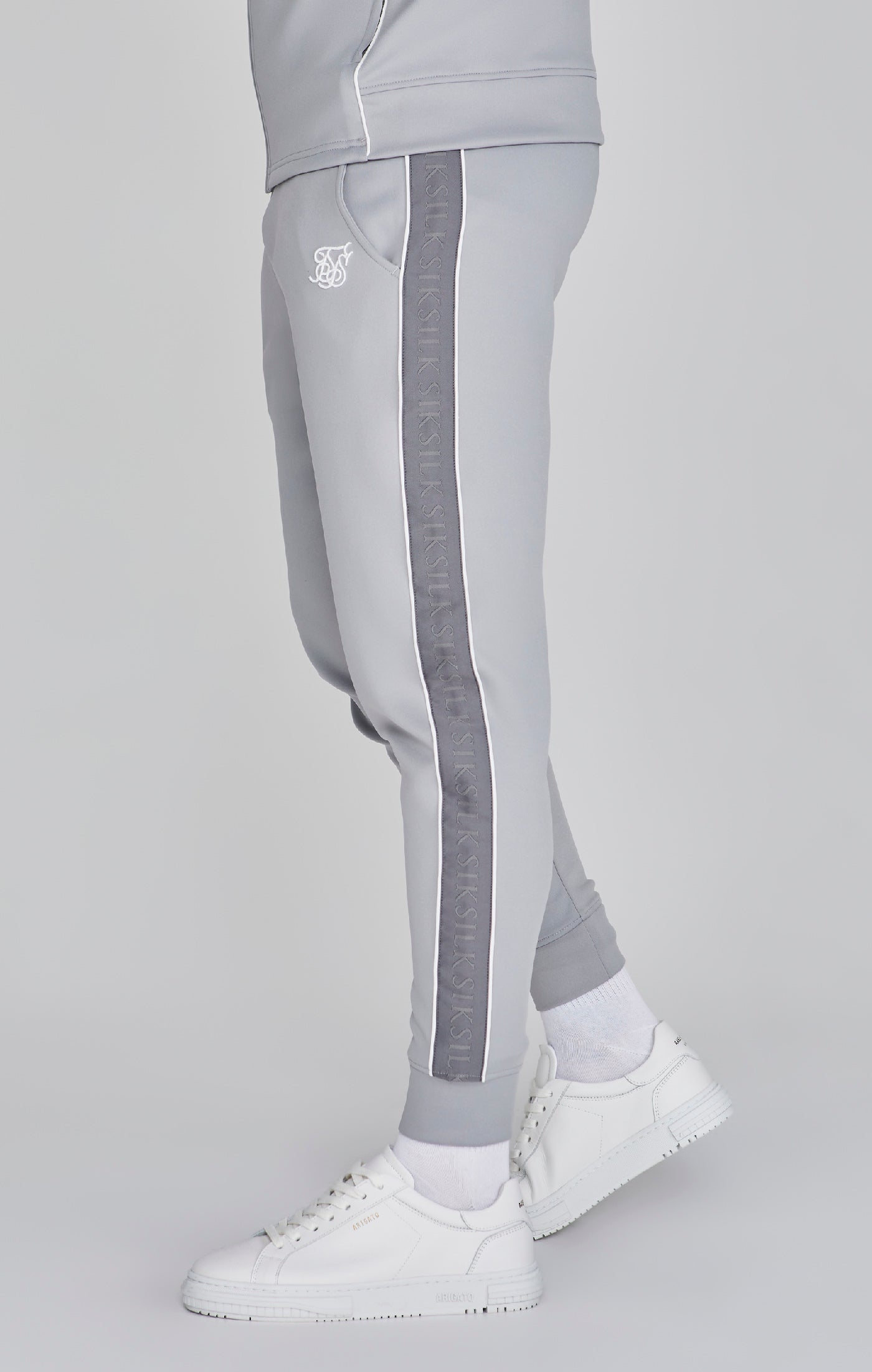 Sweat à capuche et jogging en gris Sets SikSilk   