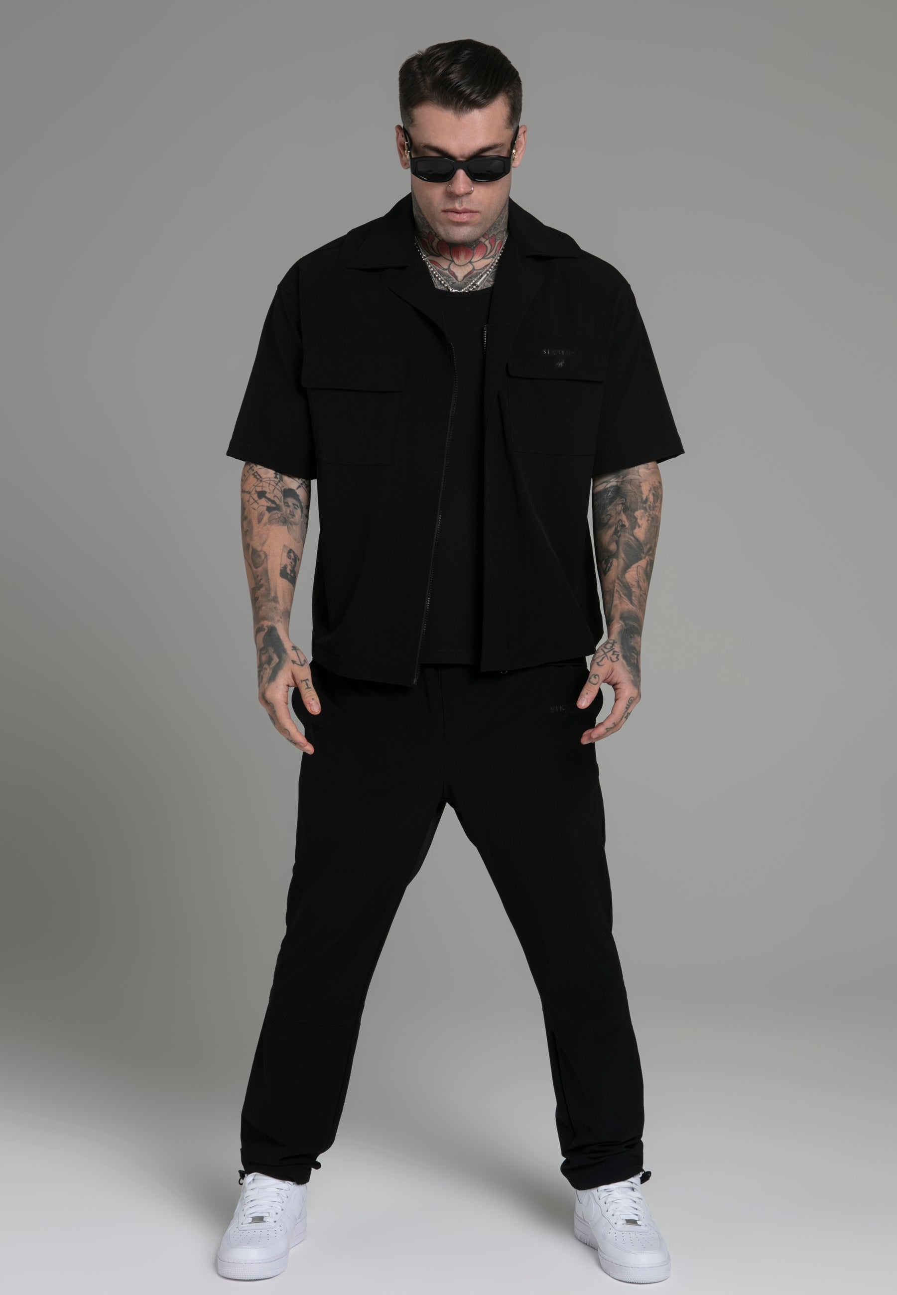 Utility Shirt in Black T-shirts SikSilk   