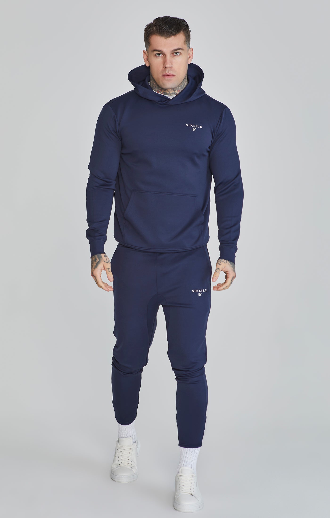 Essentials Poly Joggers en Navy Pantalon SikSilk   