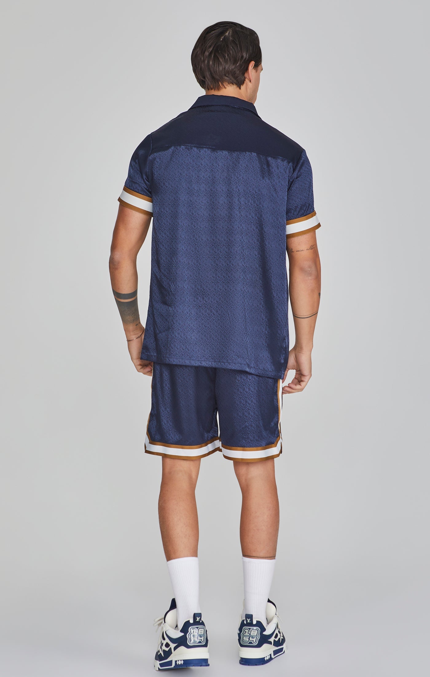 Resort Shirt in Navy Chemises SikSilk   