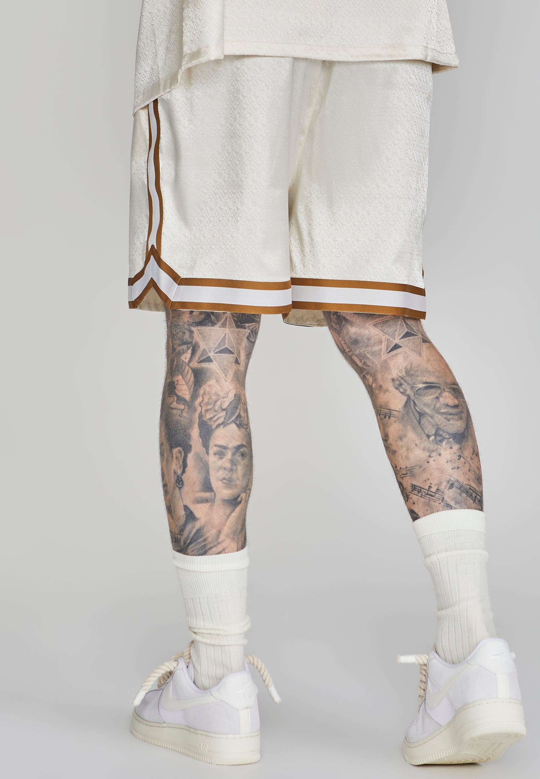 Short Resort en écru Short SikSilk   