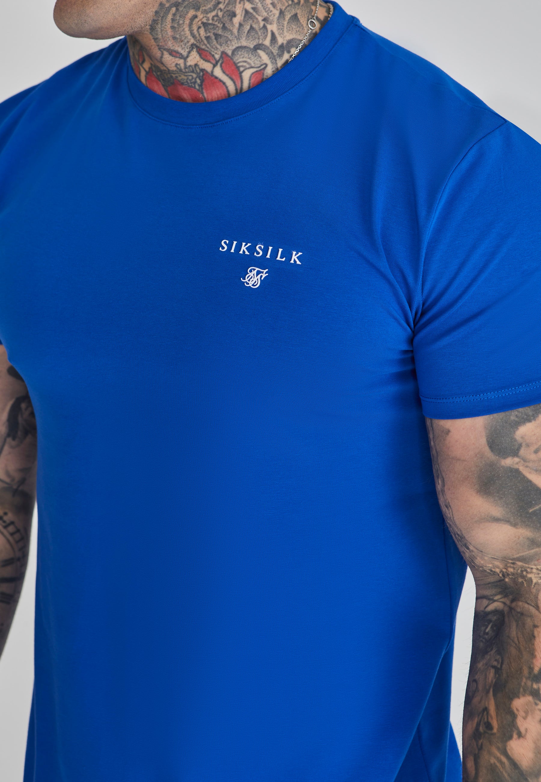 Muscle Fit T-shirt en Blue T-shirts SikSilk   