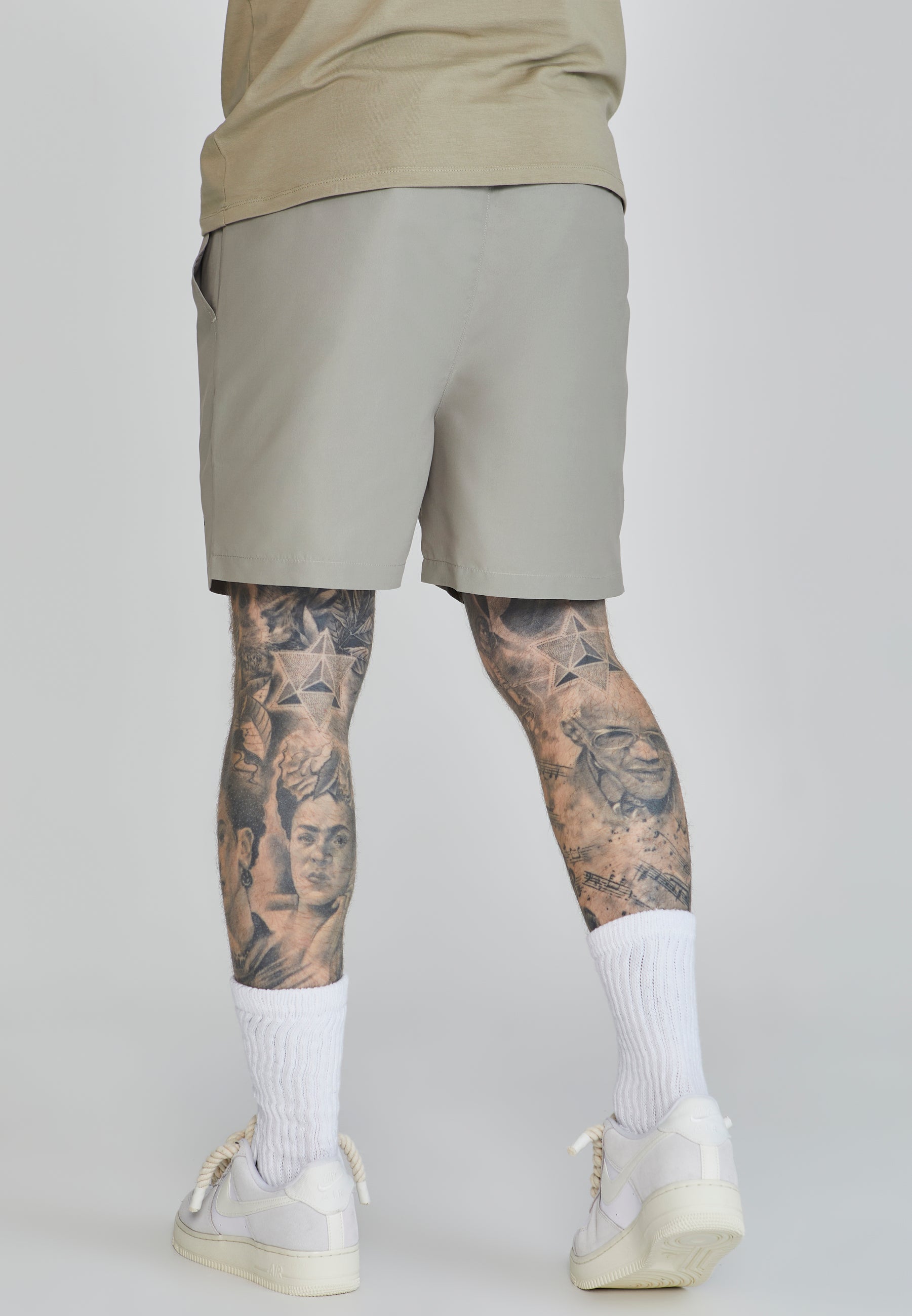 Swim Shorts in Kaki Pantalons de bain SikSilk   