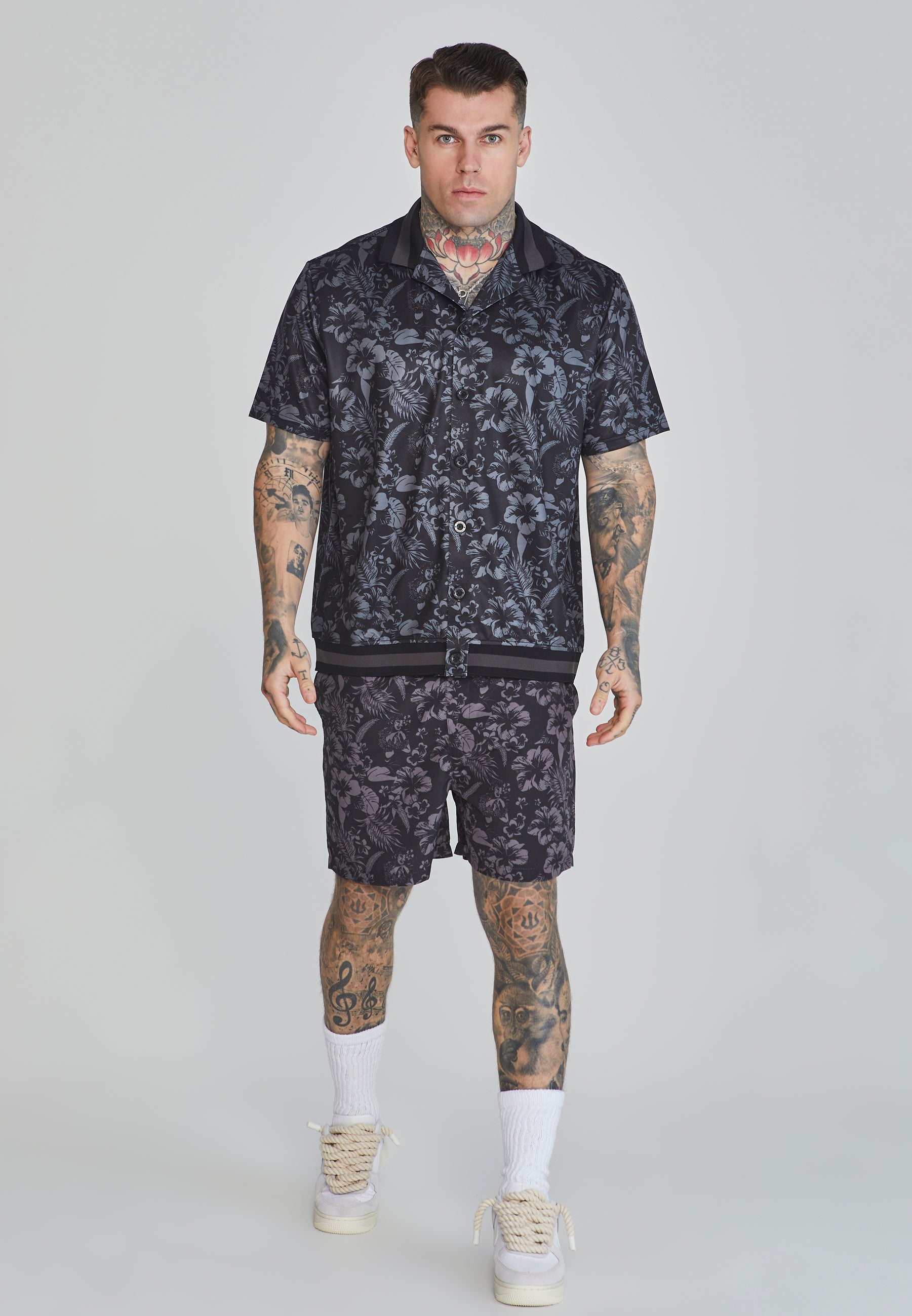 Bowling Shirt in Black Chemises SikSilk   