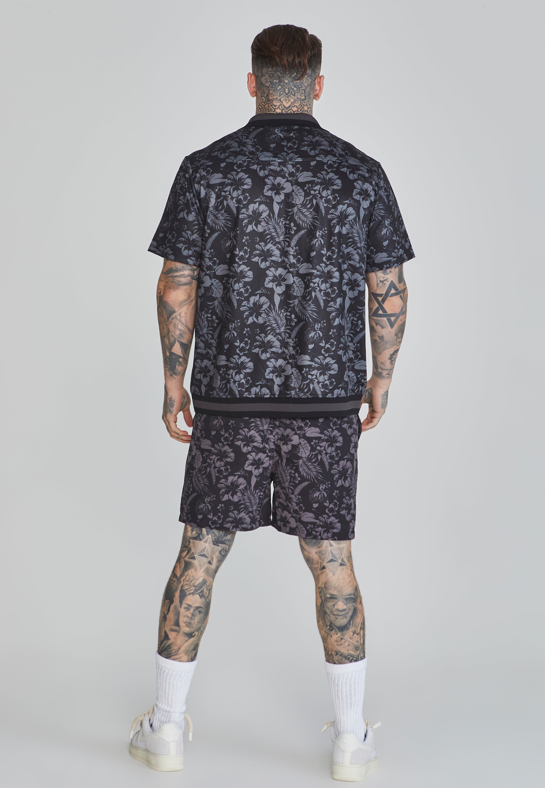 Bowling Shirt in Black Chemises SikSilk   