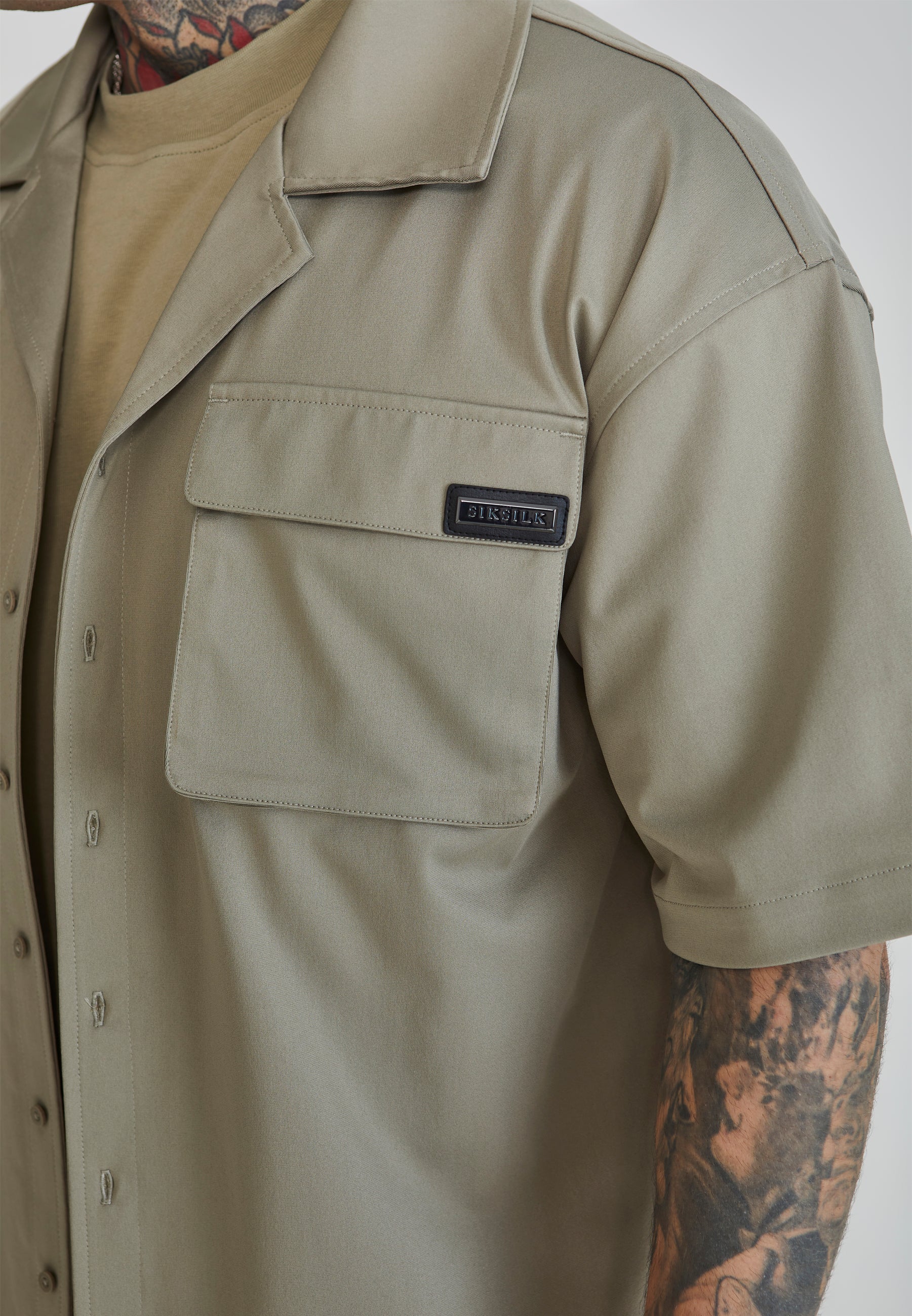 Flight Utility Shirt in Kaki Chemises SikSilk   