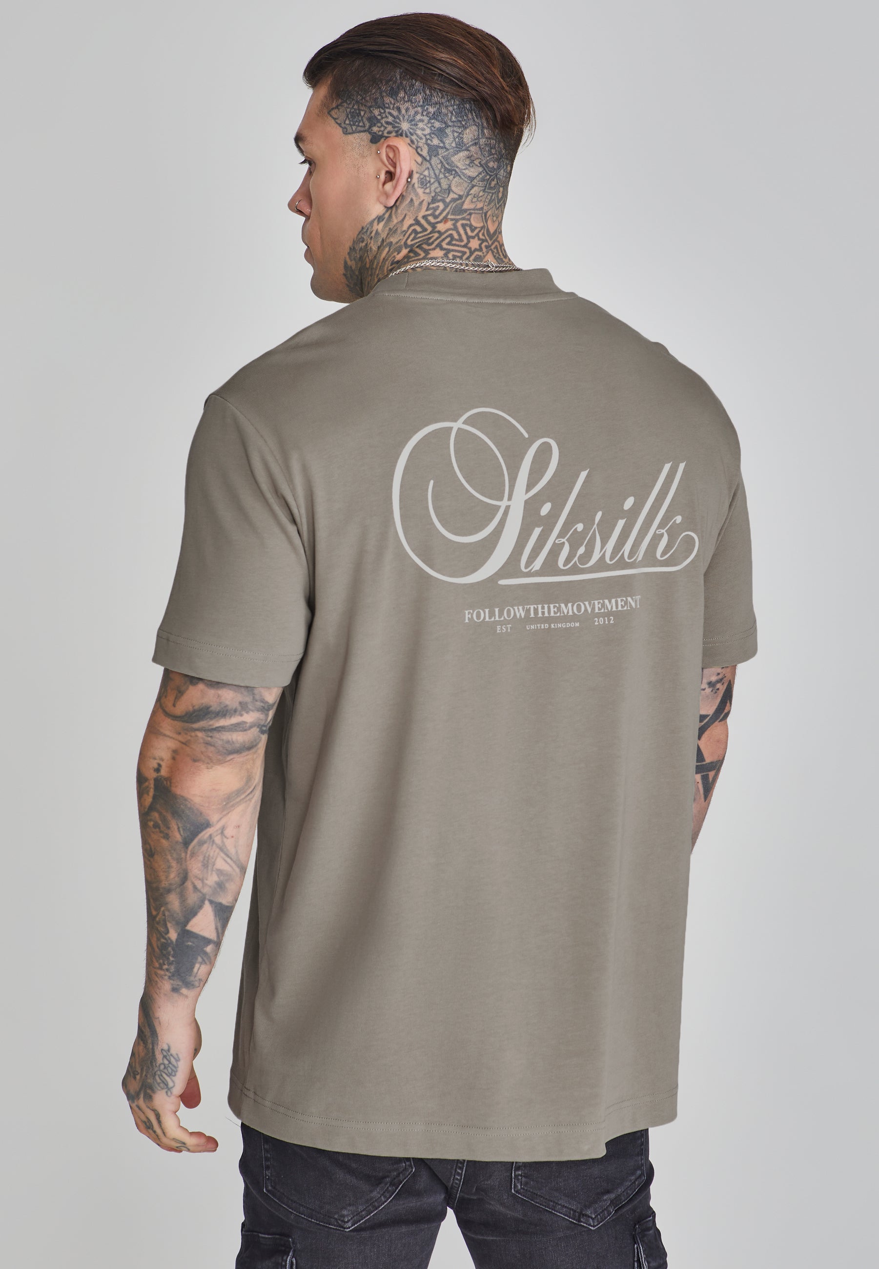 T-shirt graphique kaki T-shirts SikSilk   