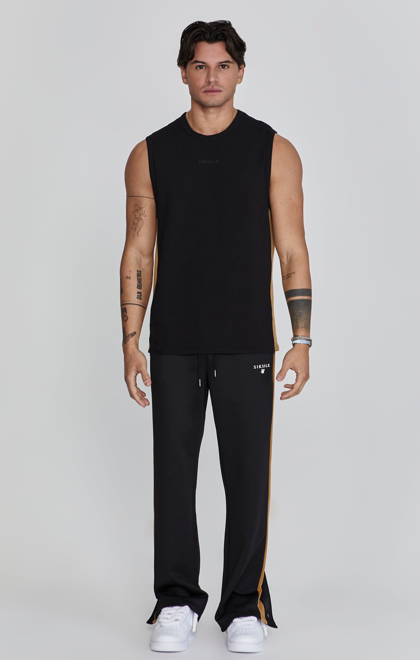 Track Pants in Black Pantalons SikSilk   