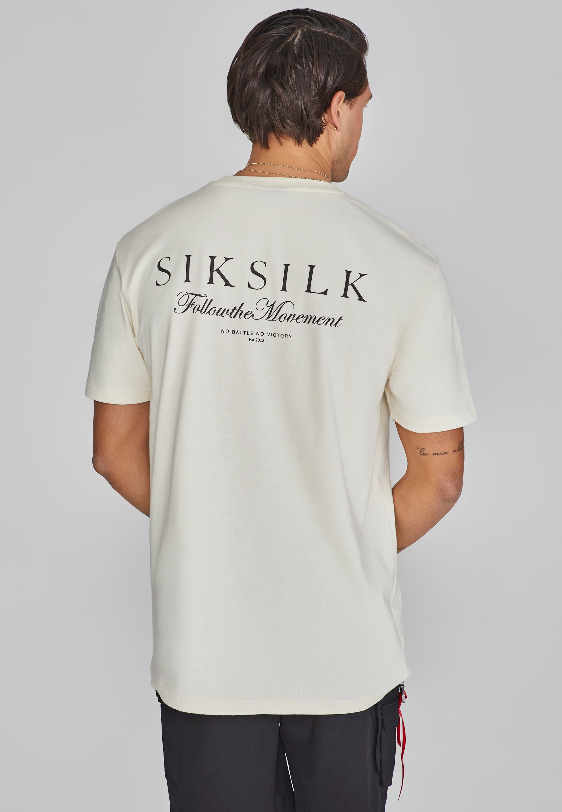 T-shirt graphique écru T-shirts SikSilk   