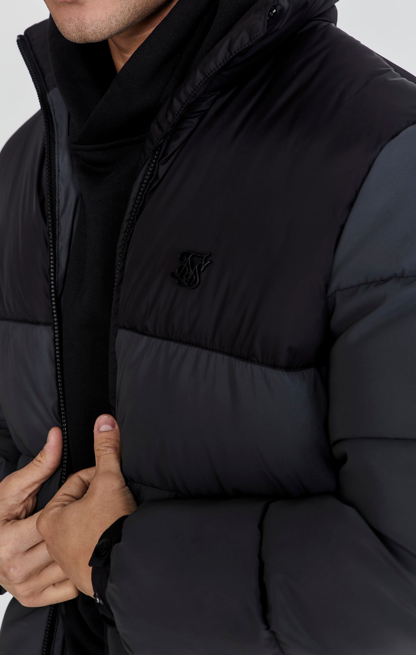 Puffer Jacket in Black Vestes SikSilk   