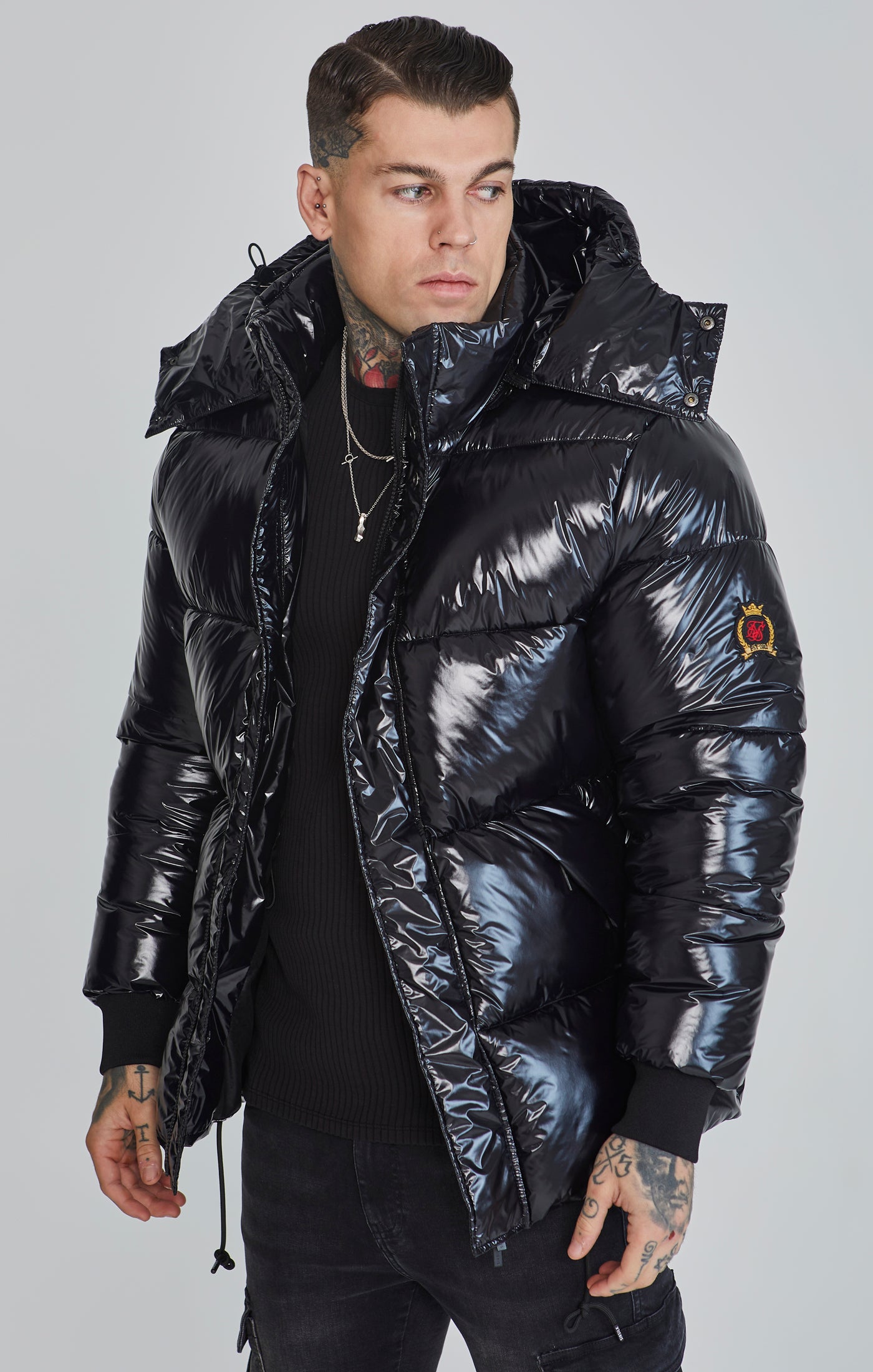 Puffer Jacket in Black Vestes SikSilk   