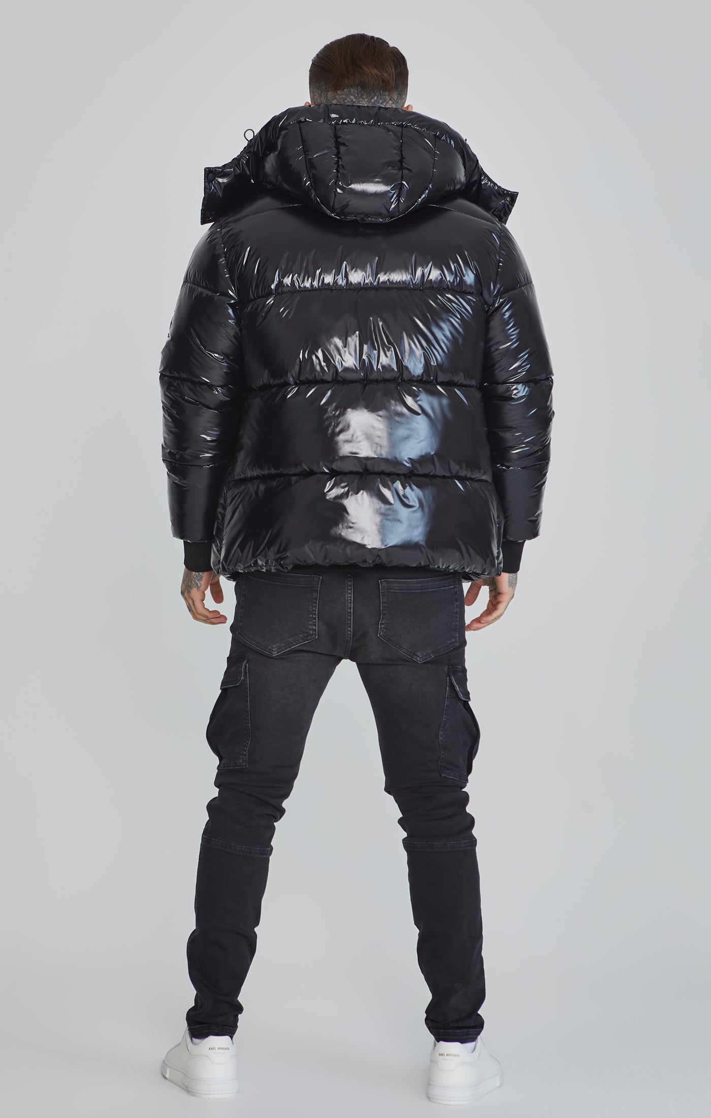 Puffer Jacket in Black Vestes SikSilk   