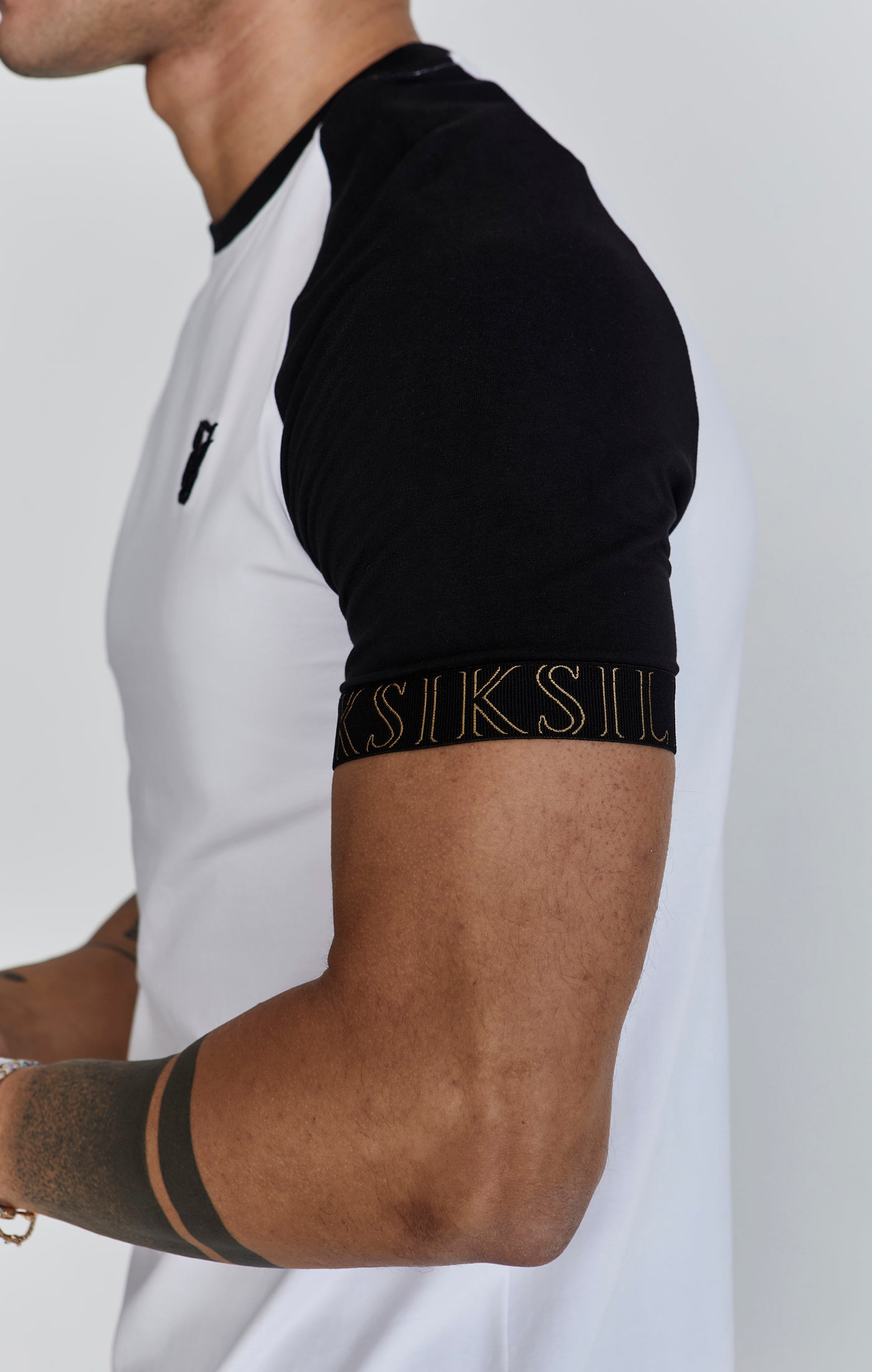 Tech T-shirt in White/Black T-shirts SikSilk   