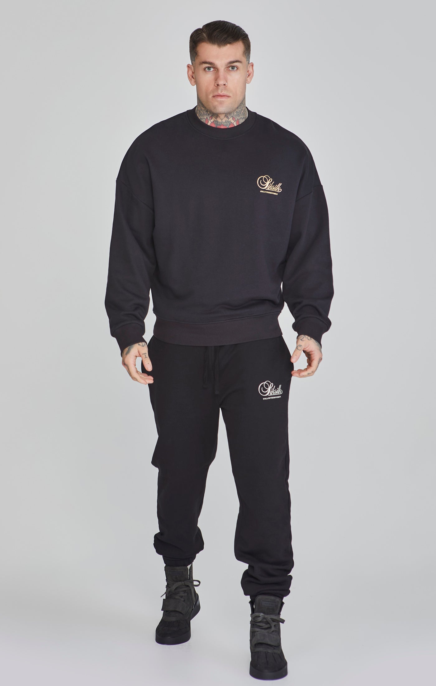 Sweat graphique en noir Sweatshirts SikSilk   