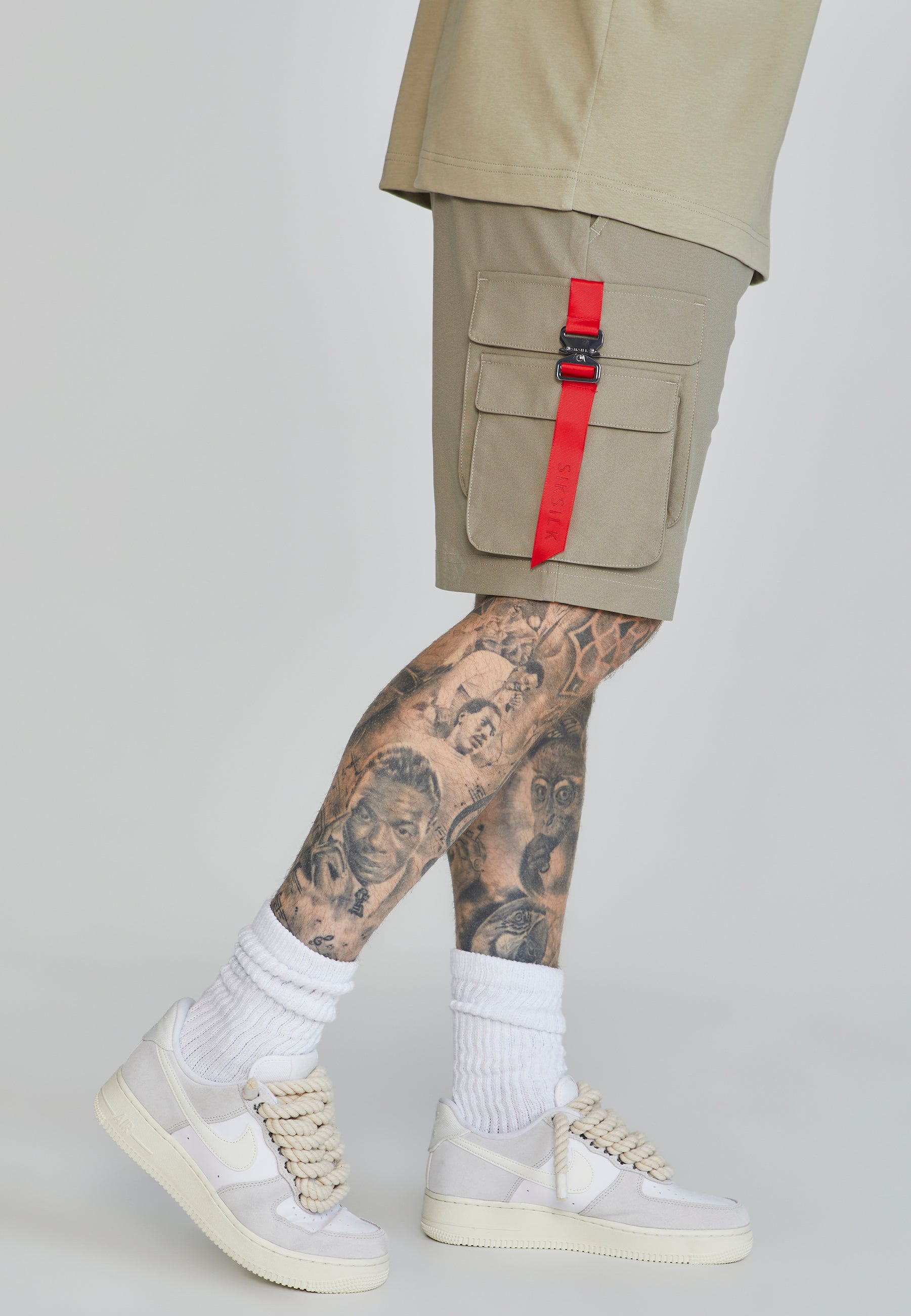 Short cargo en kaki Short SikSilk   