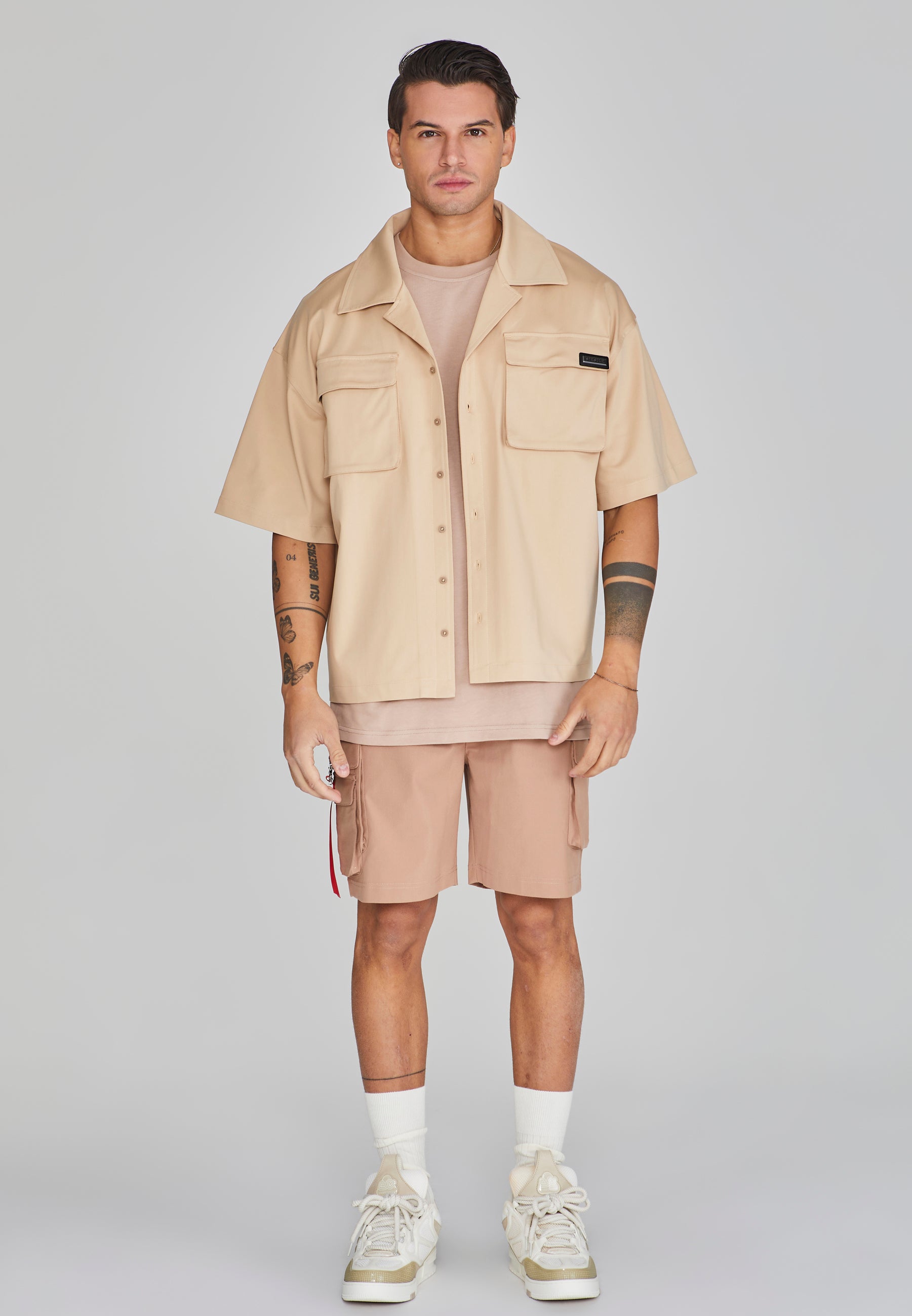 Short Cargo dans Short Brown SikSilk   