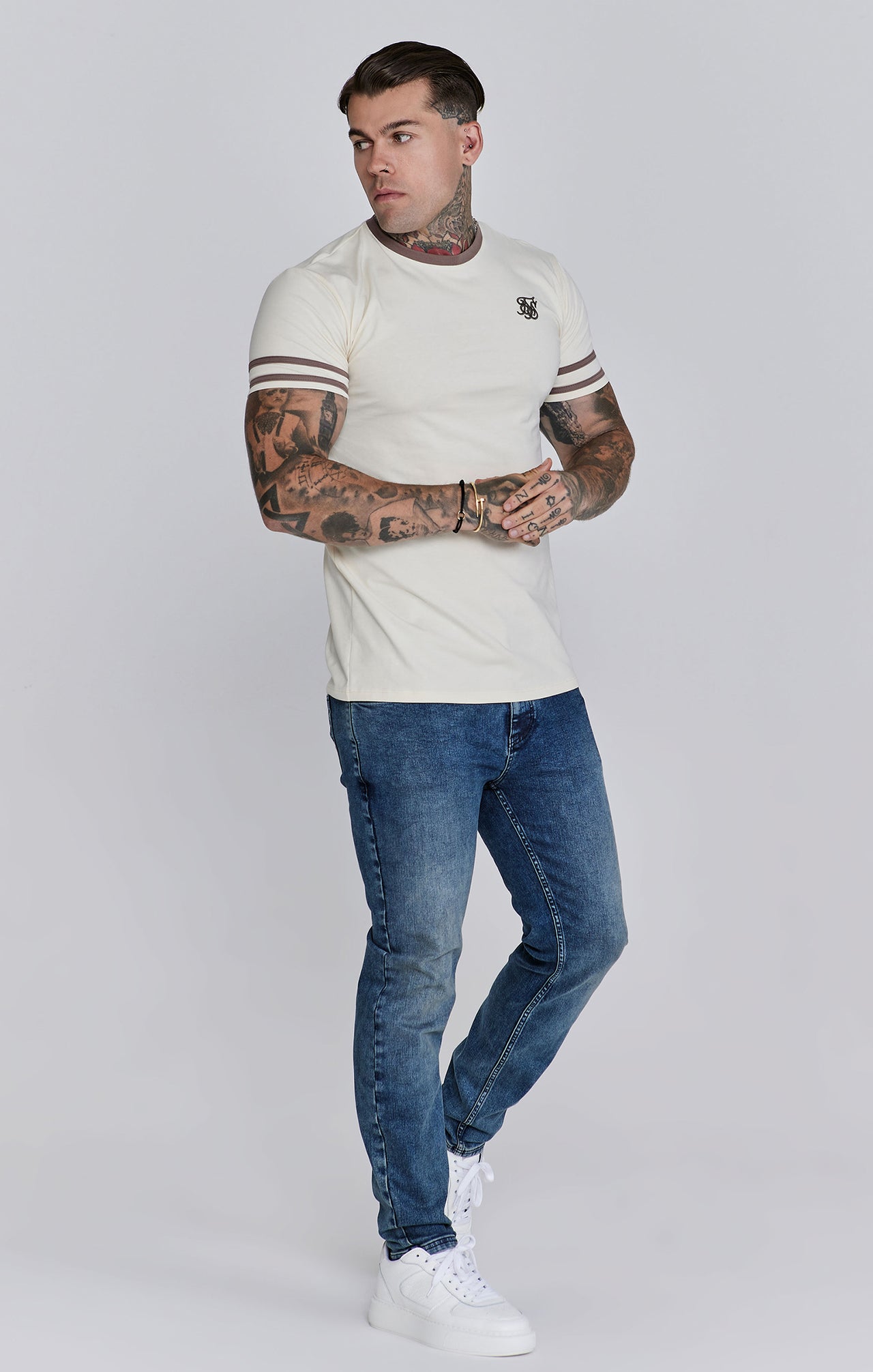 T-shirt Tournament en écru T-shirts SikSilk   