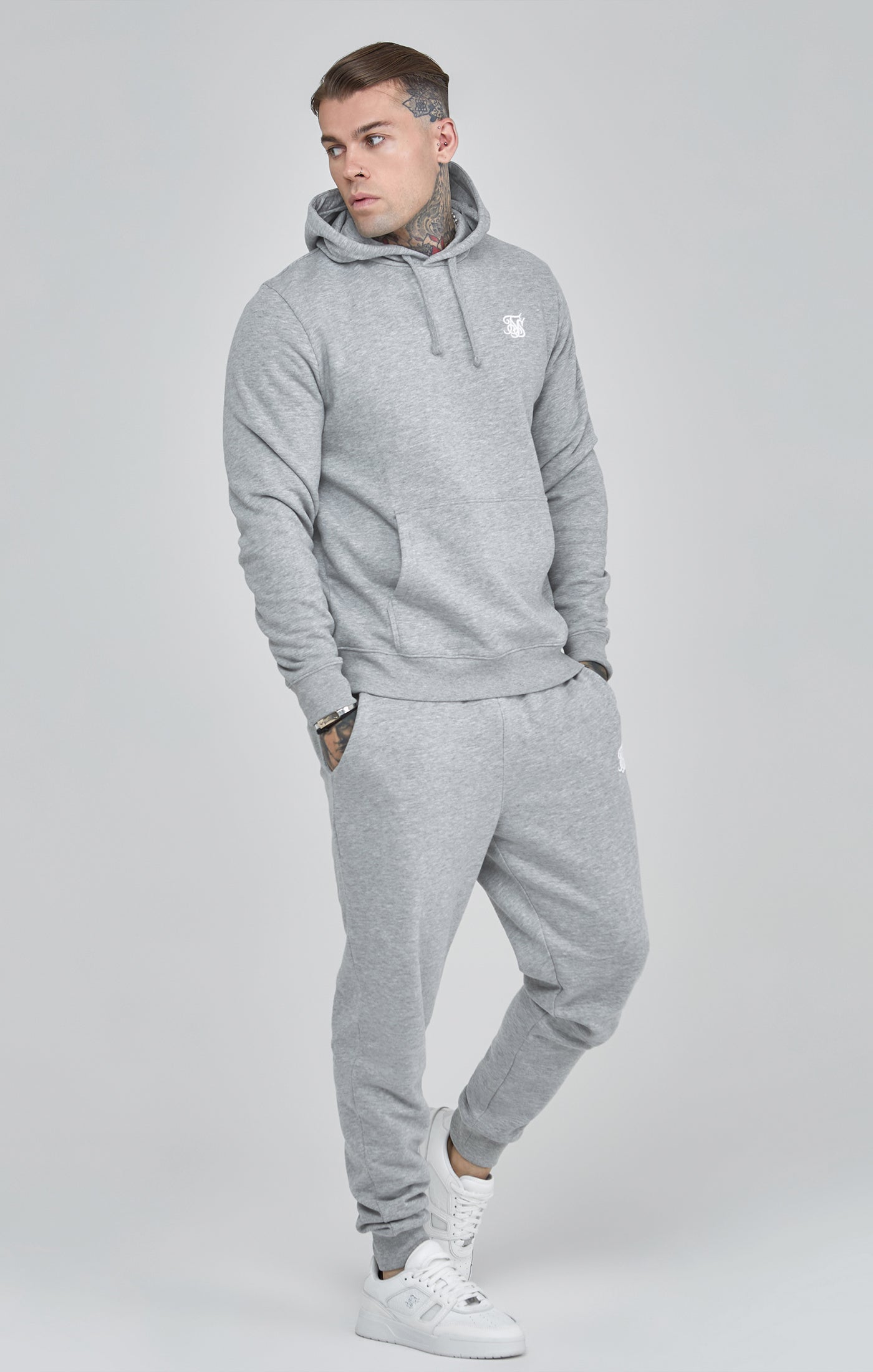 Essentials Overhead Hoodie in Grey Marl Sweat à capuche SikSilk   