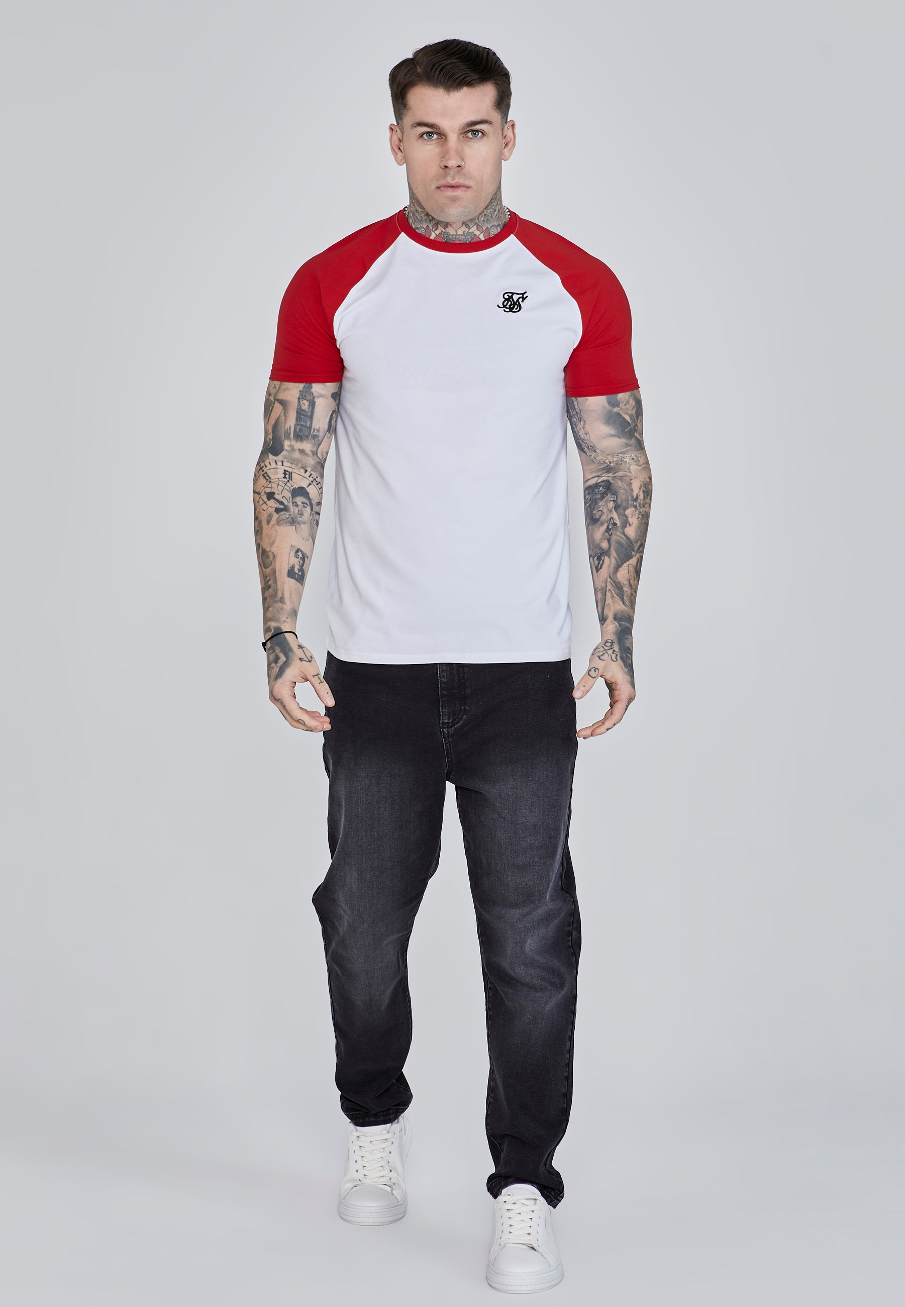 T-shirt raglan en blanc, rouge T-shirts SikSilk   