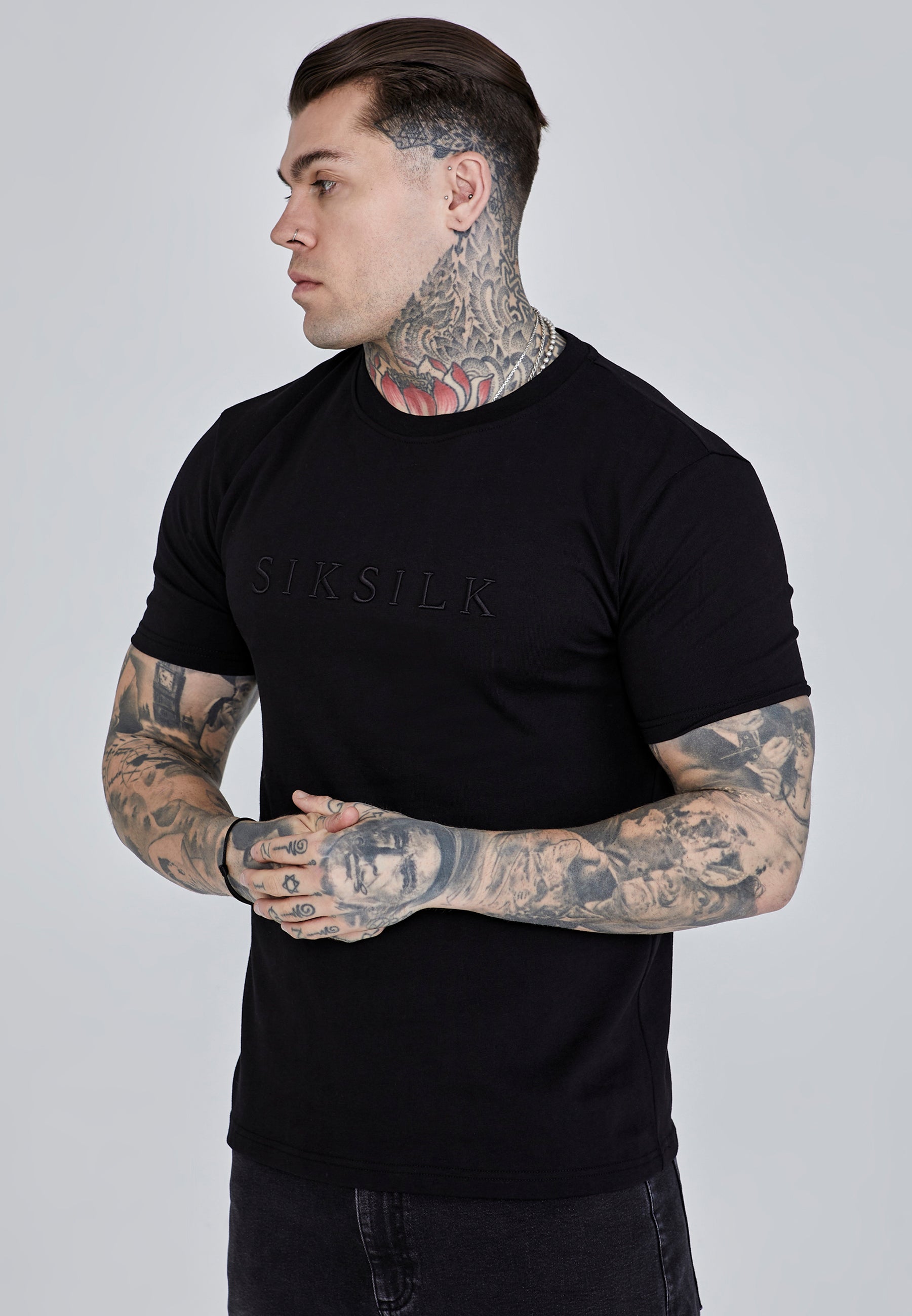 T-shirt à logo en T-shirts noirs SikSilk   