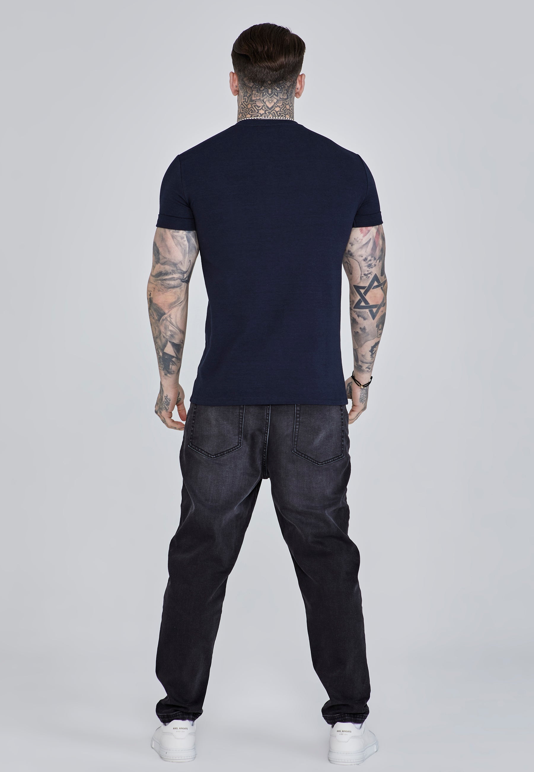 T-shirt Roll Sleeve en bleu marine T-shirts SikSilk   