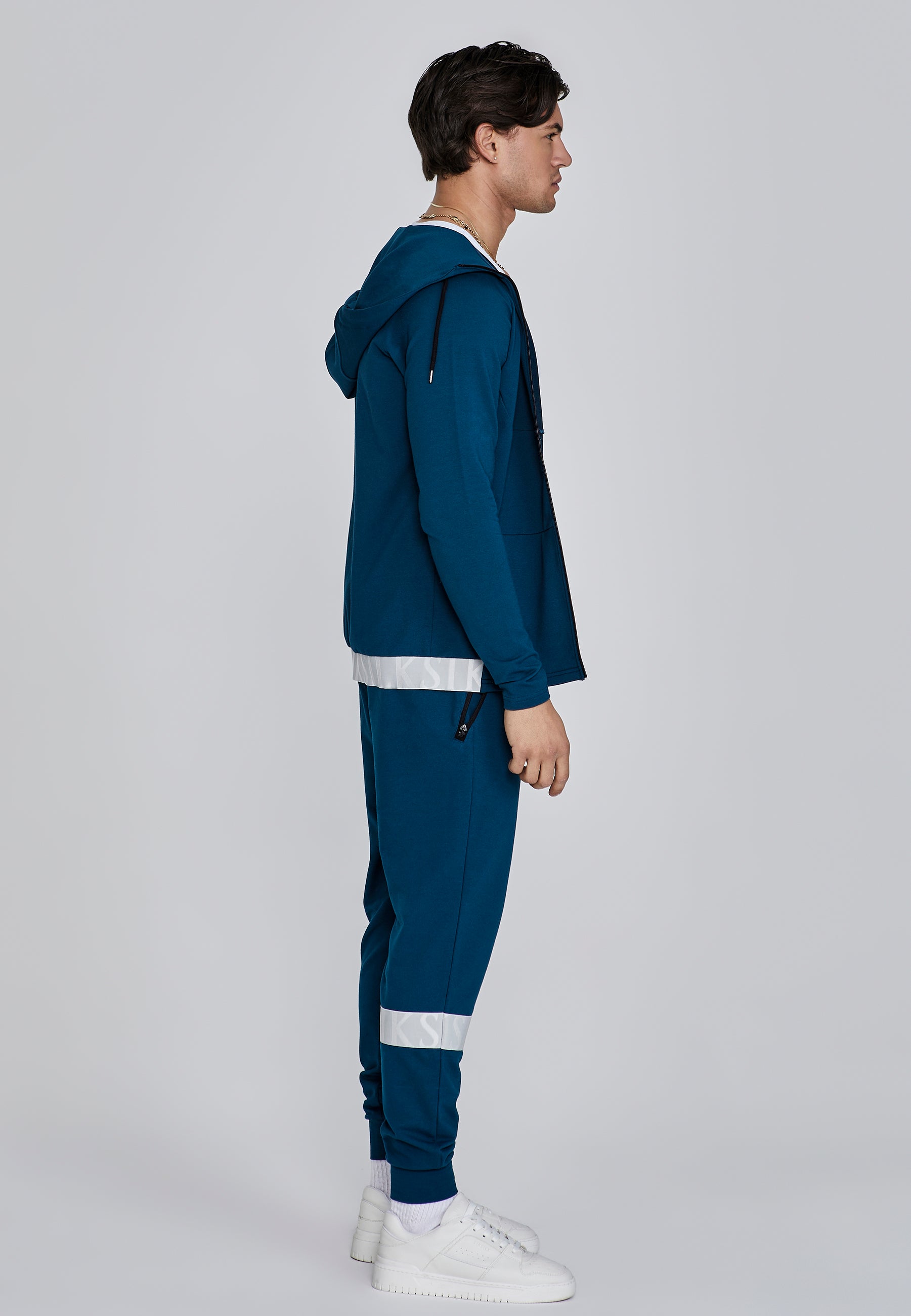 Full Zip Hoodie in Blue Vestes à capuche SikSilk   