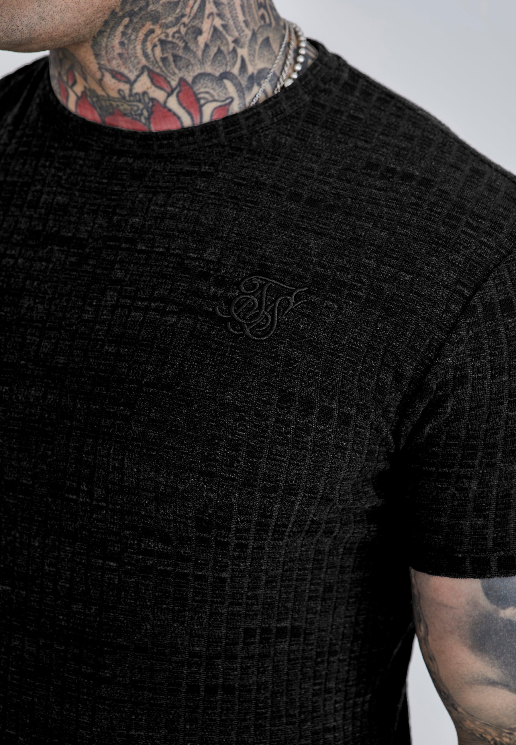 T-shirt Rib Knit en noir T-shirts SikSilk   